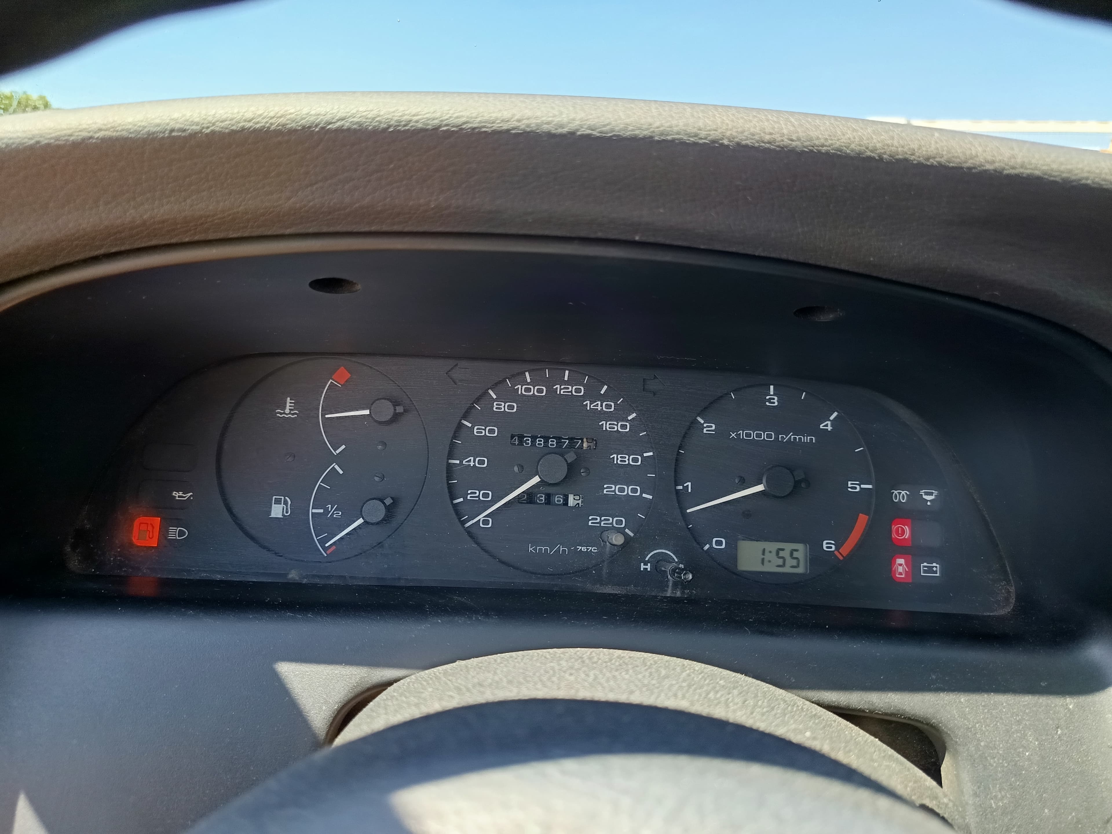 Nissan Primera · Ano 1991 — imagem 35