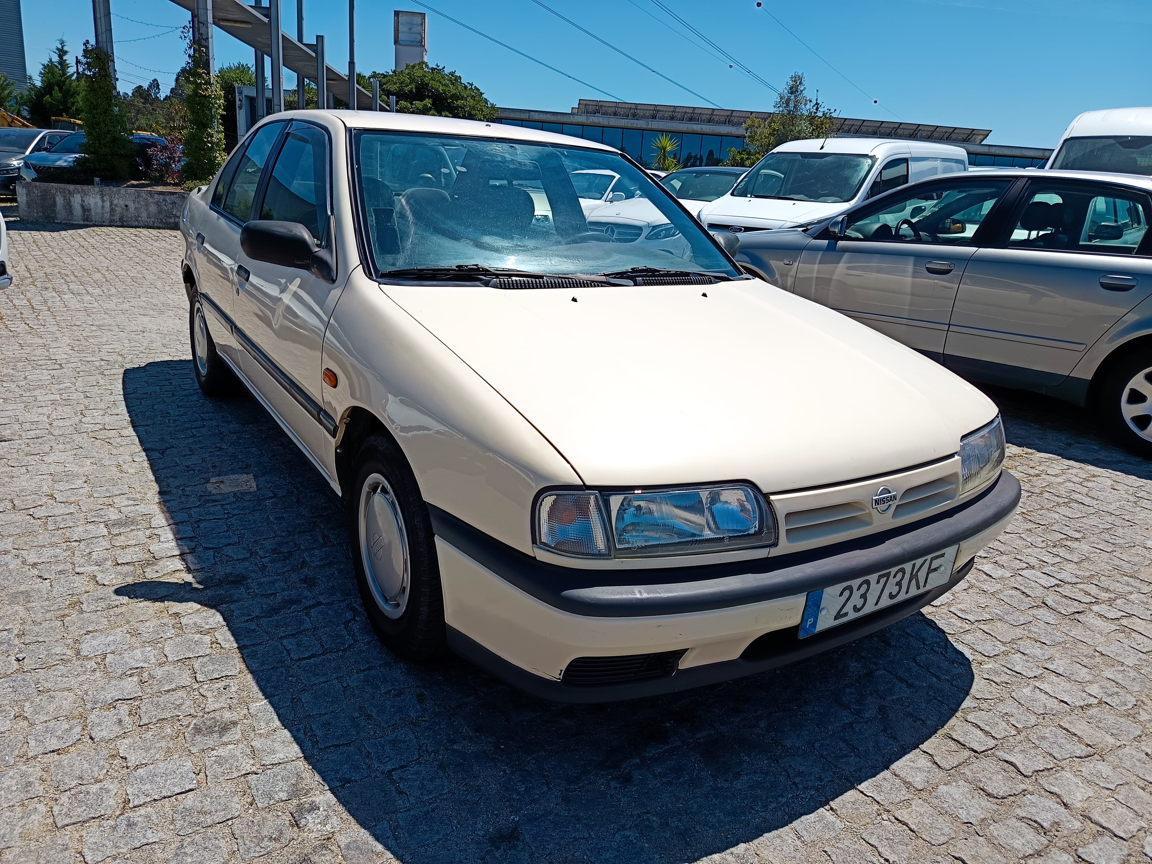 Nissan Primera · Ano 1991 — imagem 3