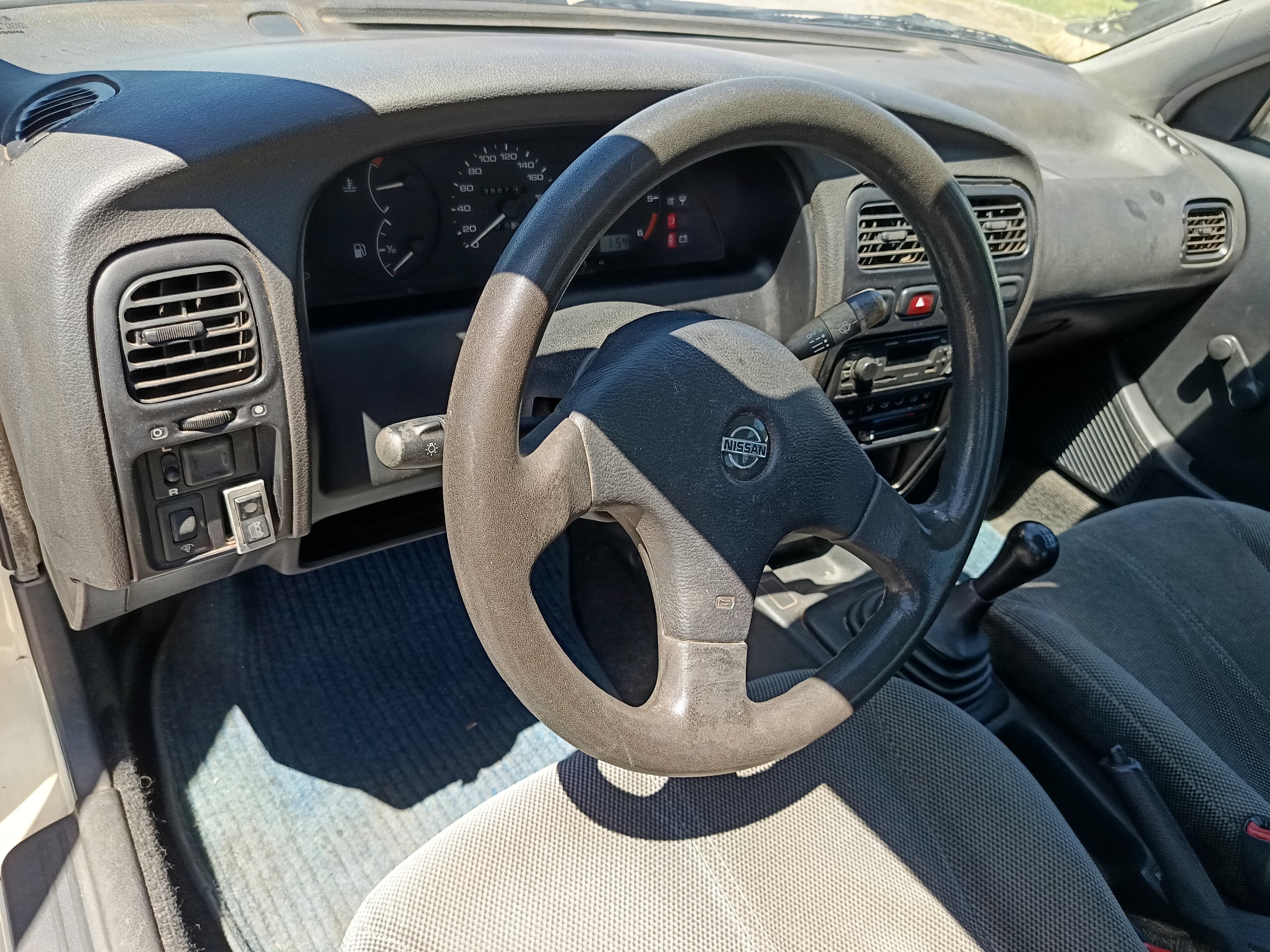 Nissan Primera · Ano 1991 — imagem 31