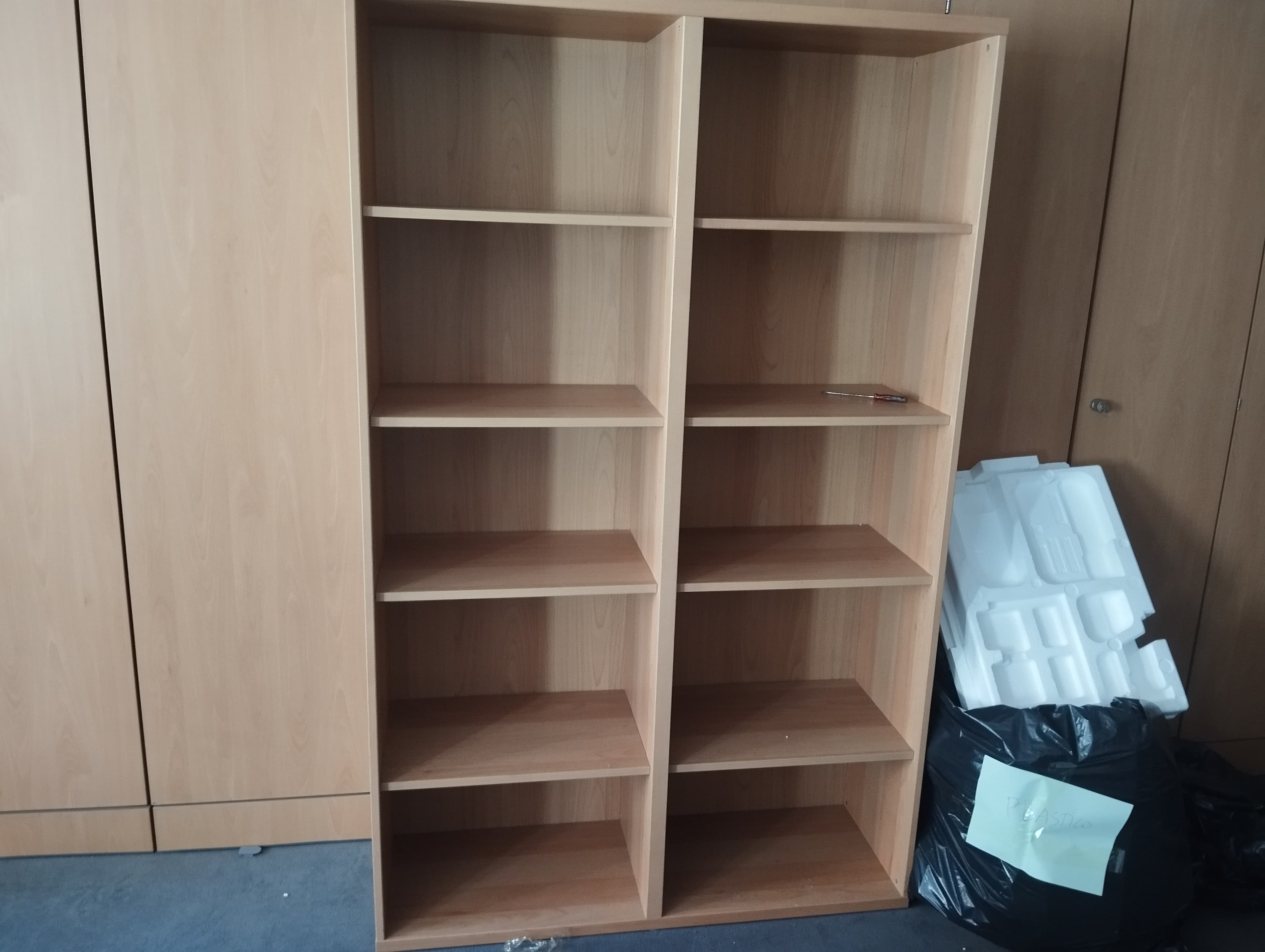 Mobiliário e Decoração · Tecnologia — image 6