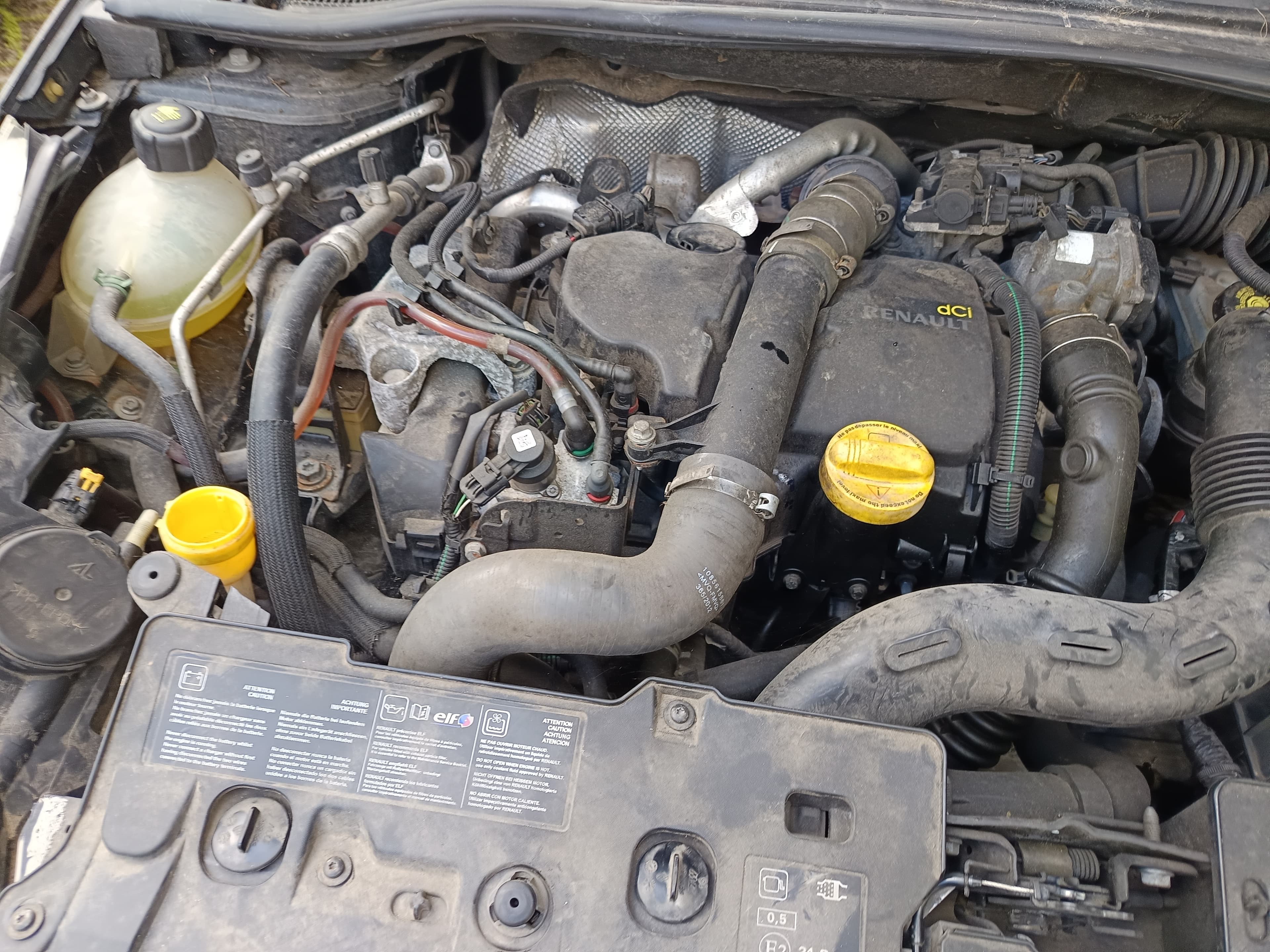 Renault Clio · Ano 2013      Més Outubro — image 8
