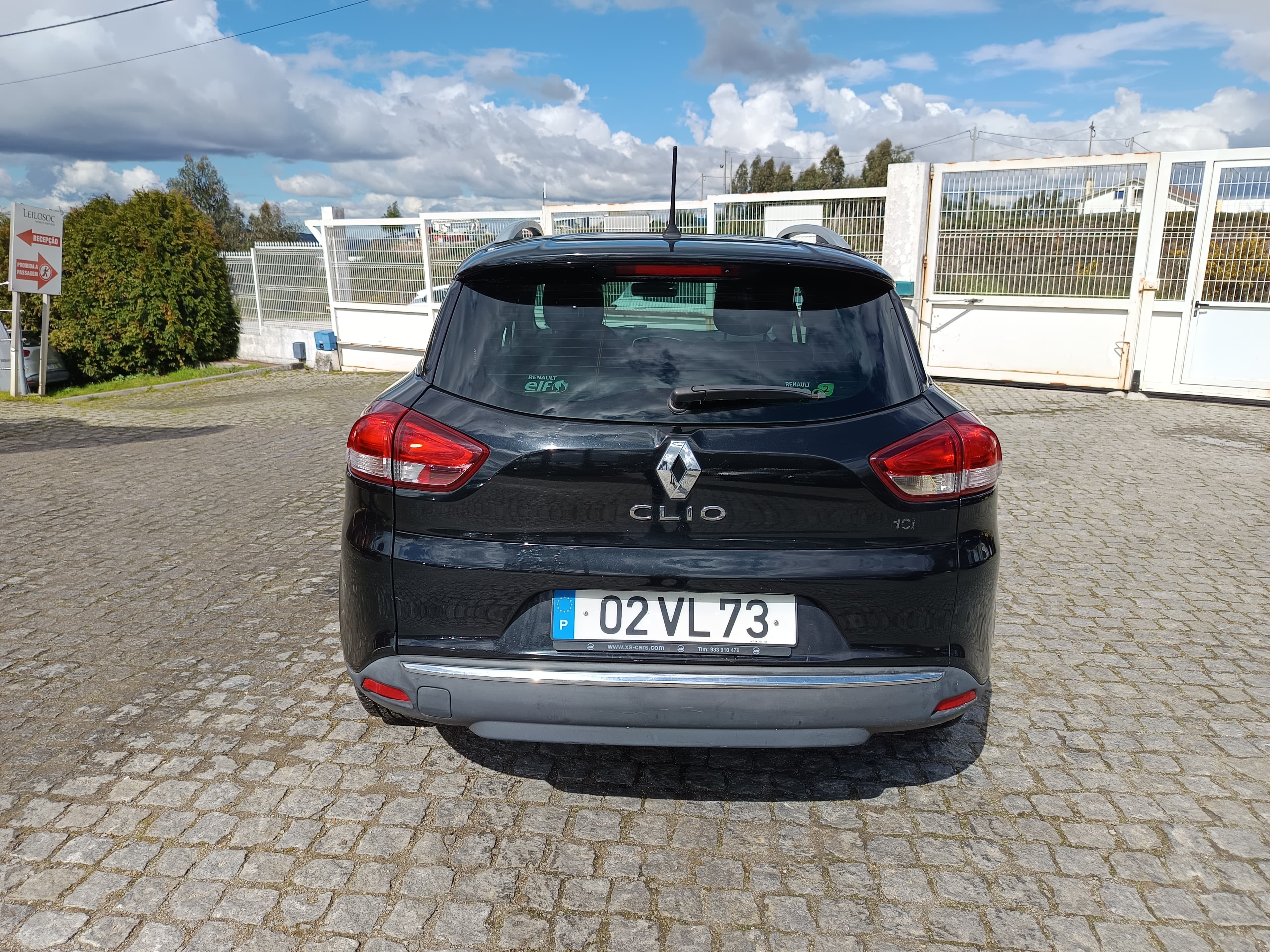 Renault Clio · Ano 2013      Més Outubro — image 5