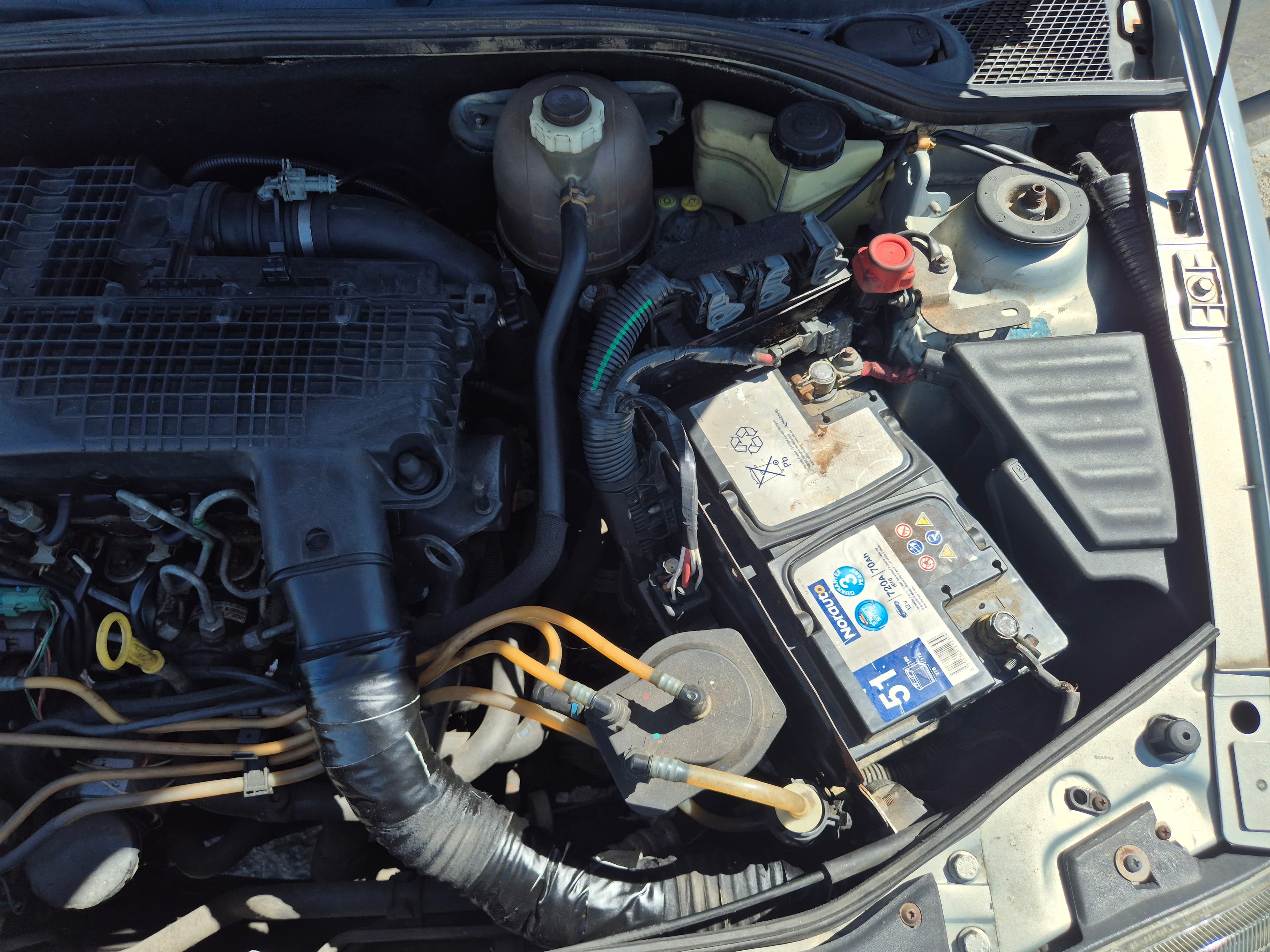 Renault Clio · Año 2001 — imagen 38