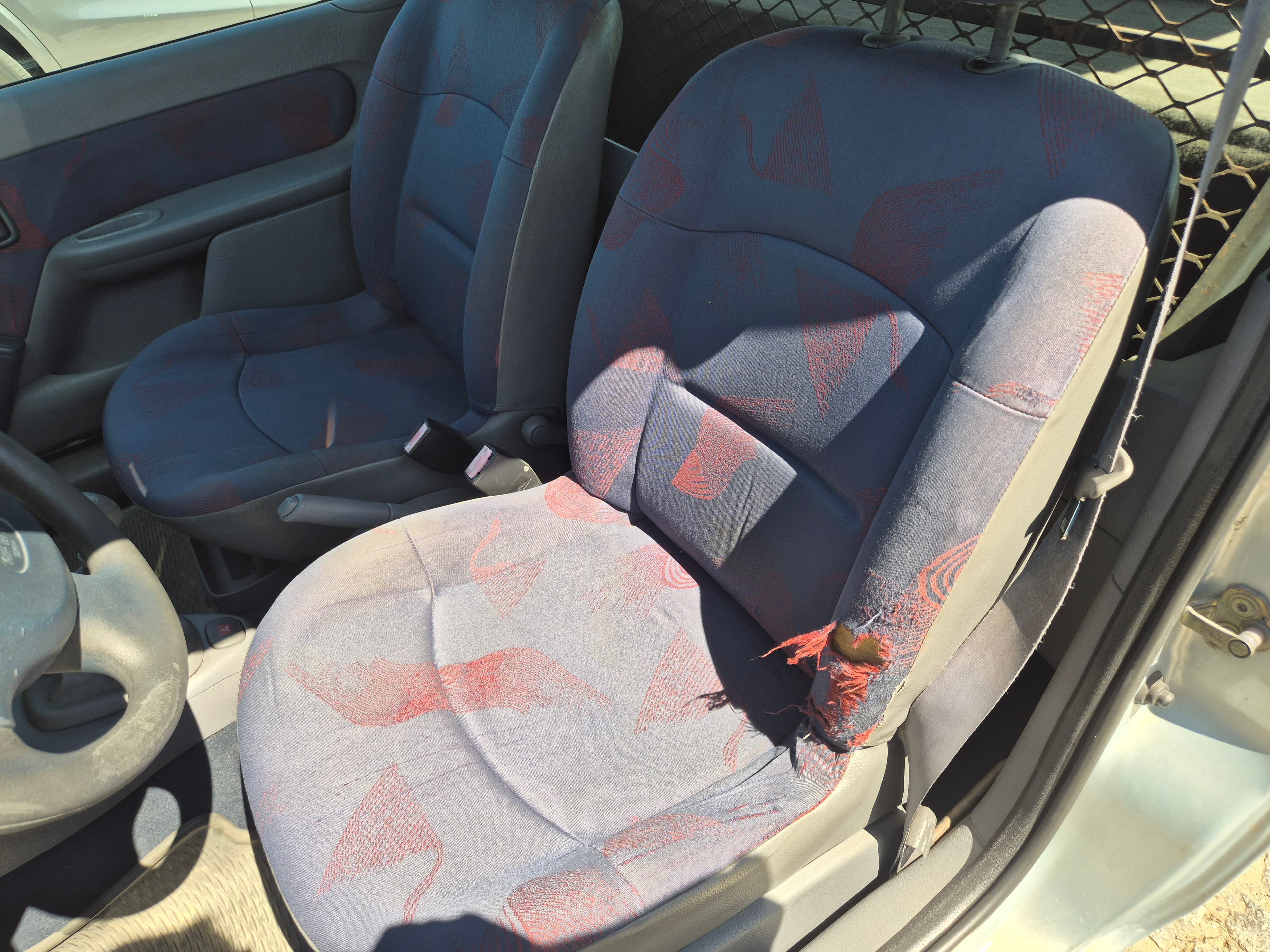 Renault Clio · Año 2001 — imagen 20