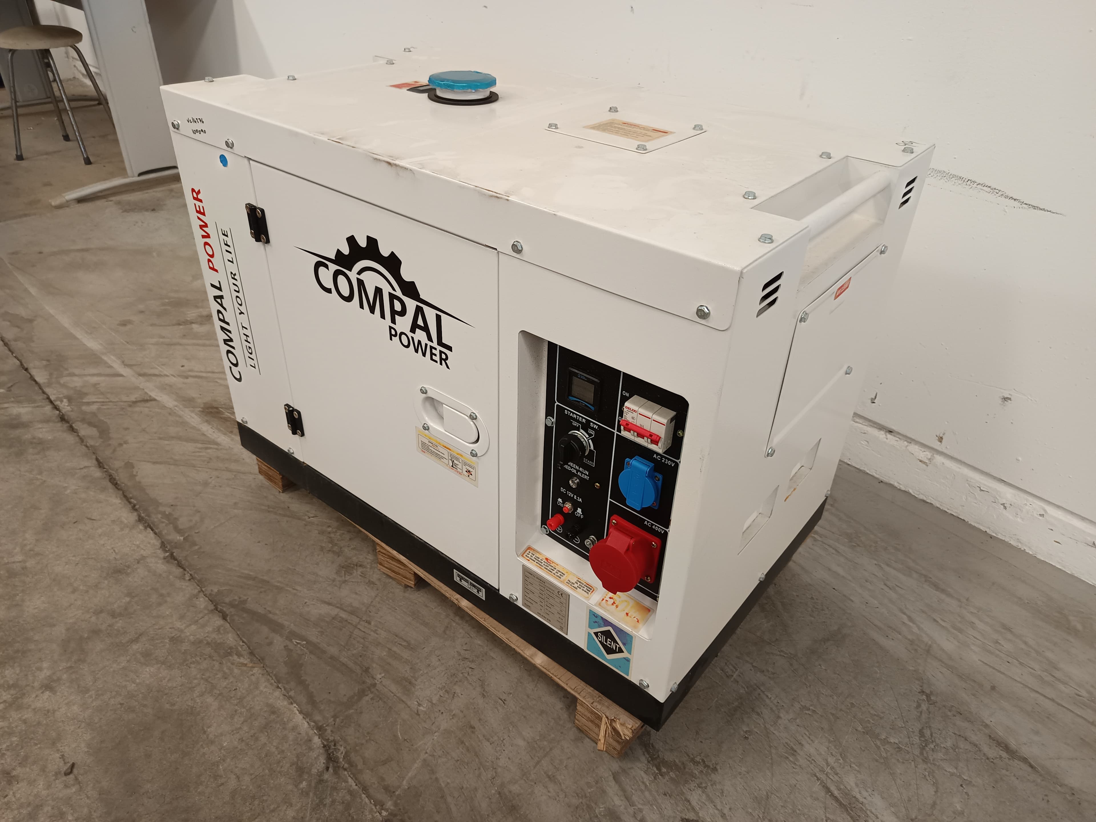 Gerador Compal VG-R110 de 11 KVA — image 3