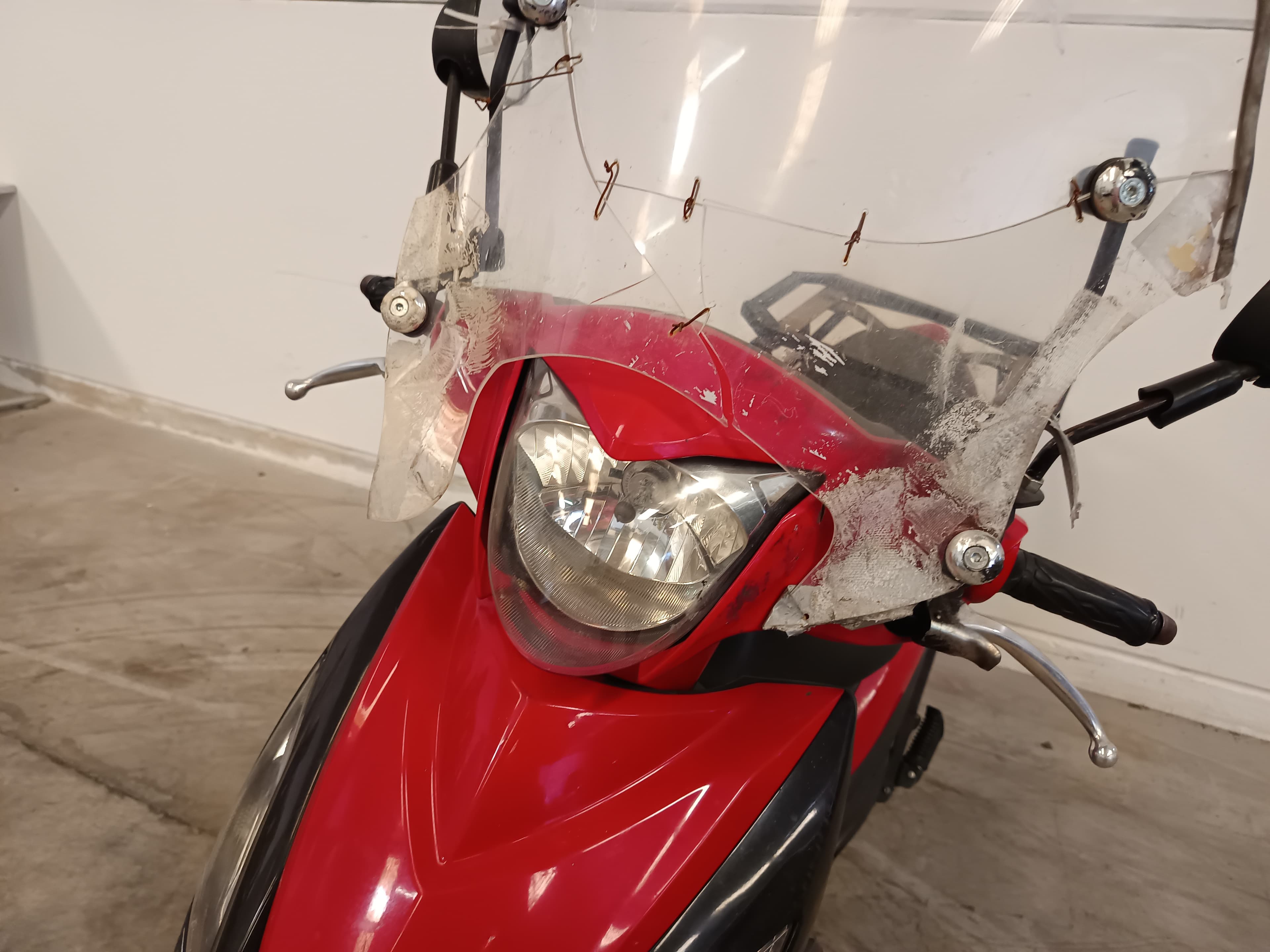 SUZUKI UK 110 Address · Año 2015 — imagen 7