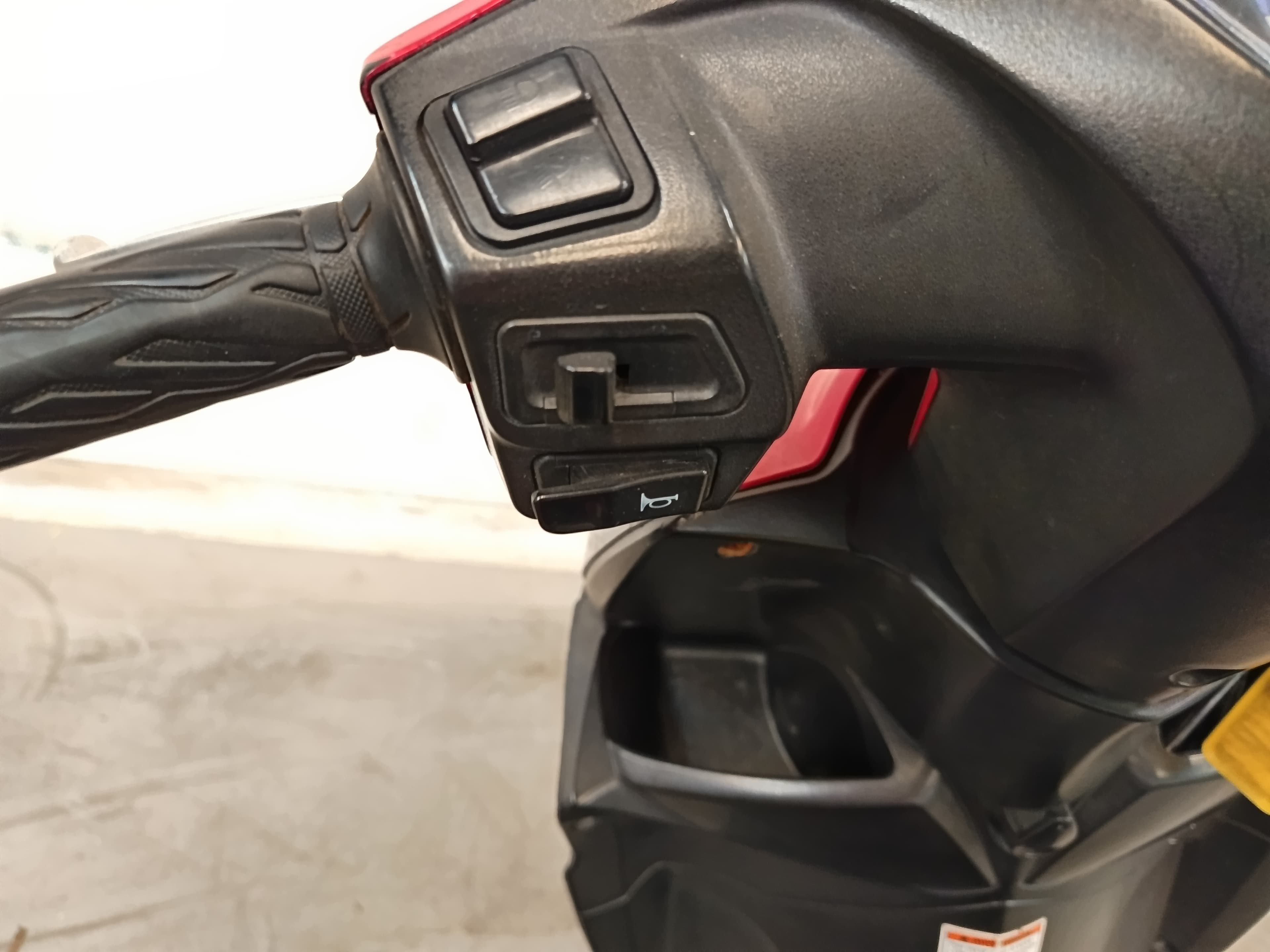 Suzuki UK 110 Address · Ano 2015 — imagem 12