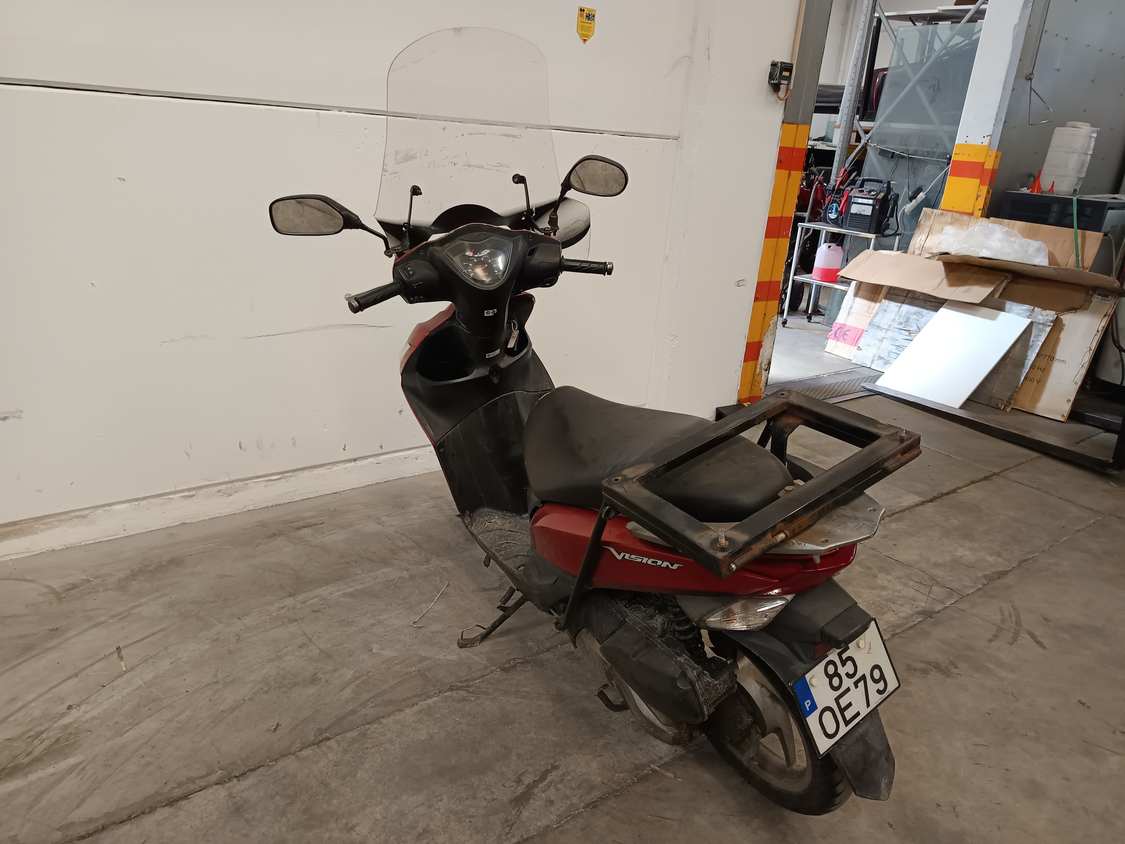 HONDA Vision NSC 110 · Ano 2013 — imagen 4