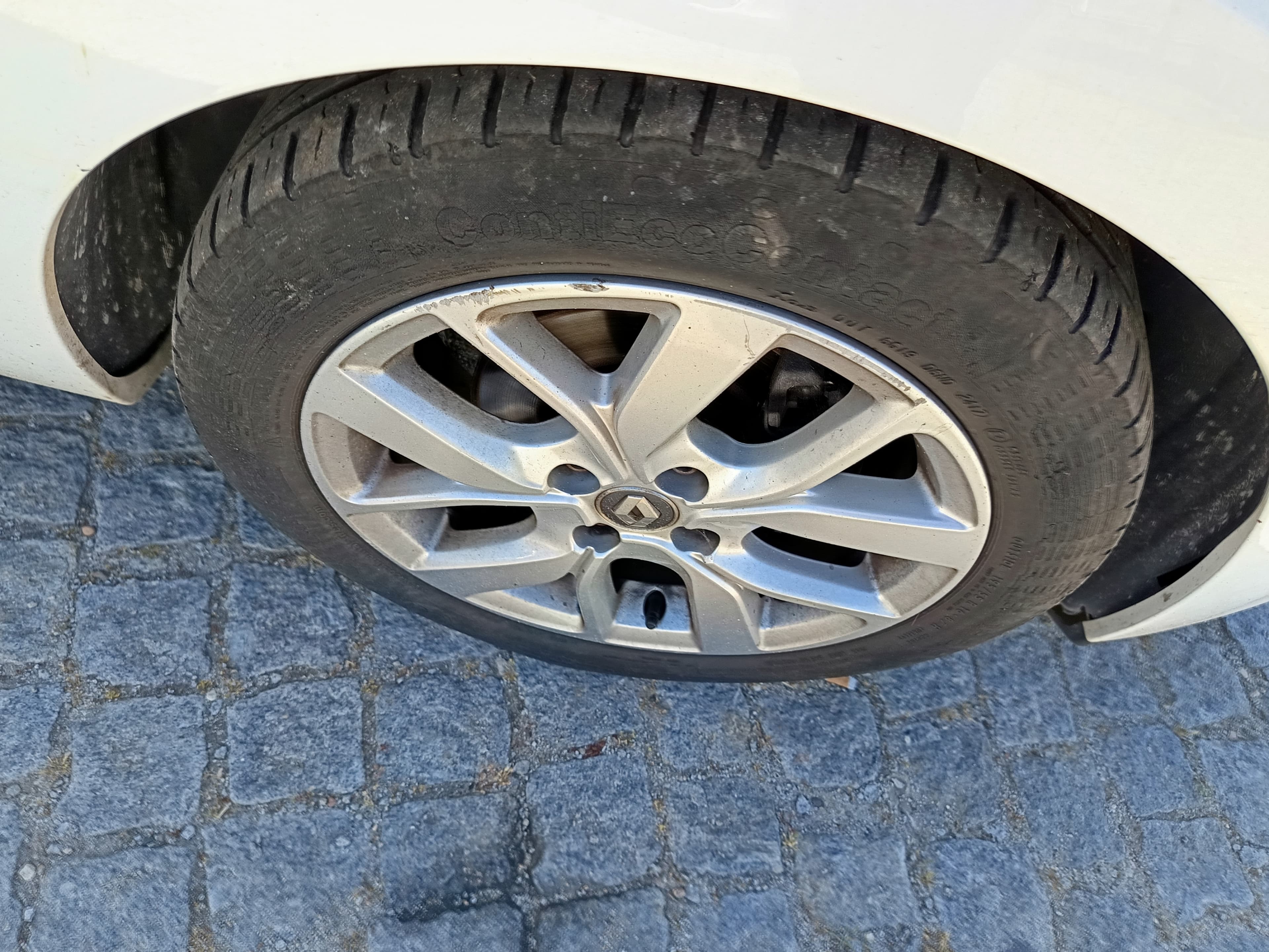 Renault Clio · Ano 2019 — image 7