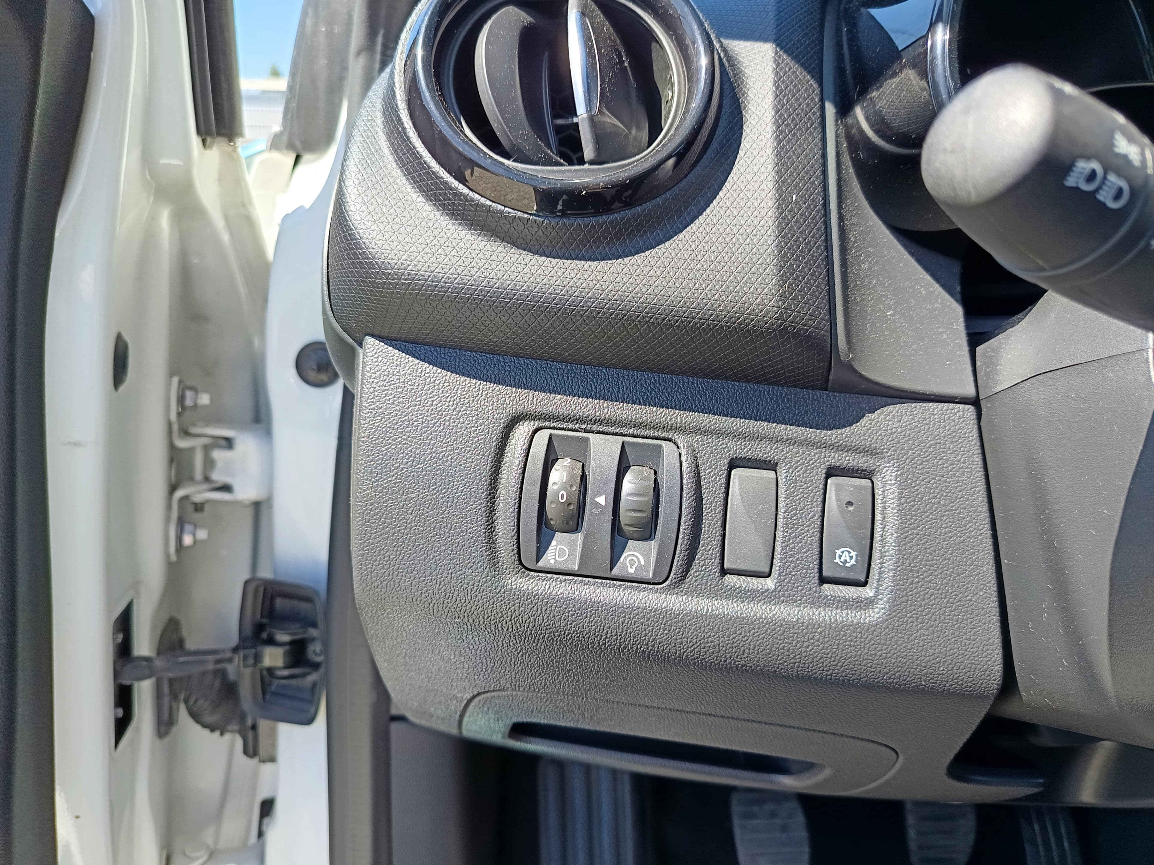 Renault Clio · Ano 2019 — image 44