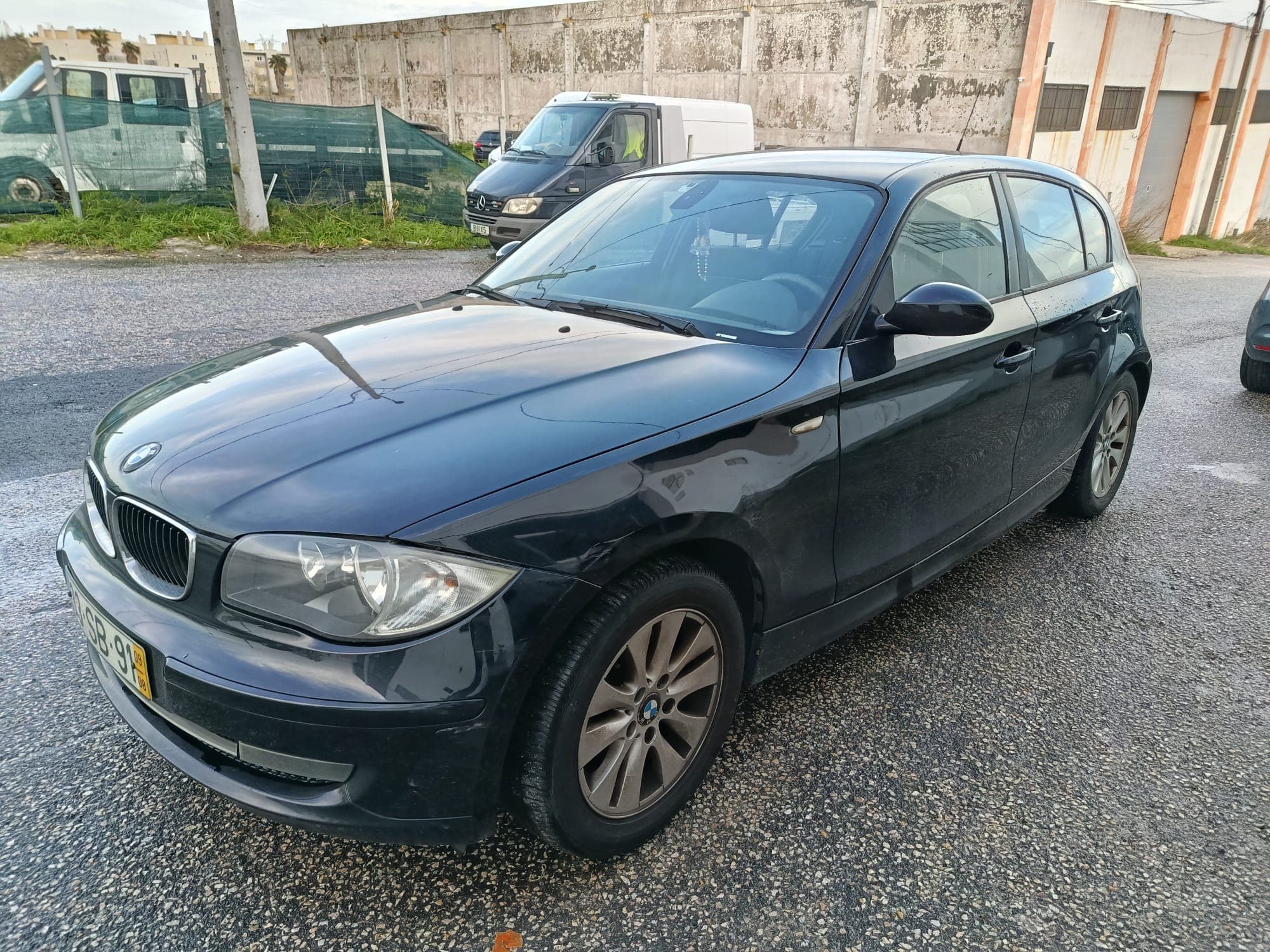 BMW 116D · Ano 2009 — imagen 1