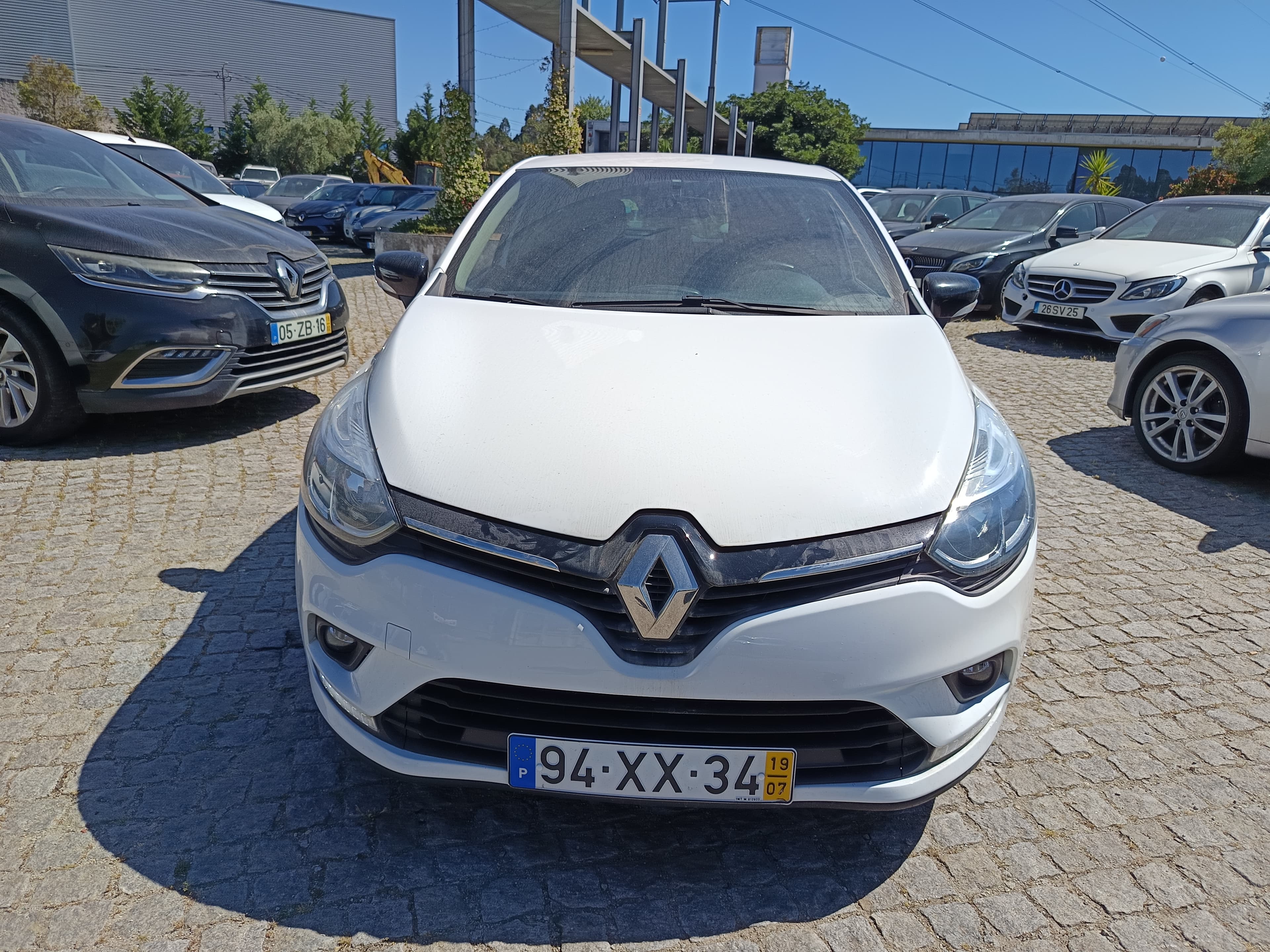 Renault Clio · Ano 2019 — image 2
