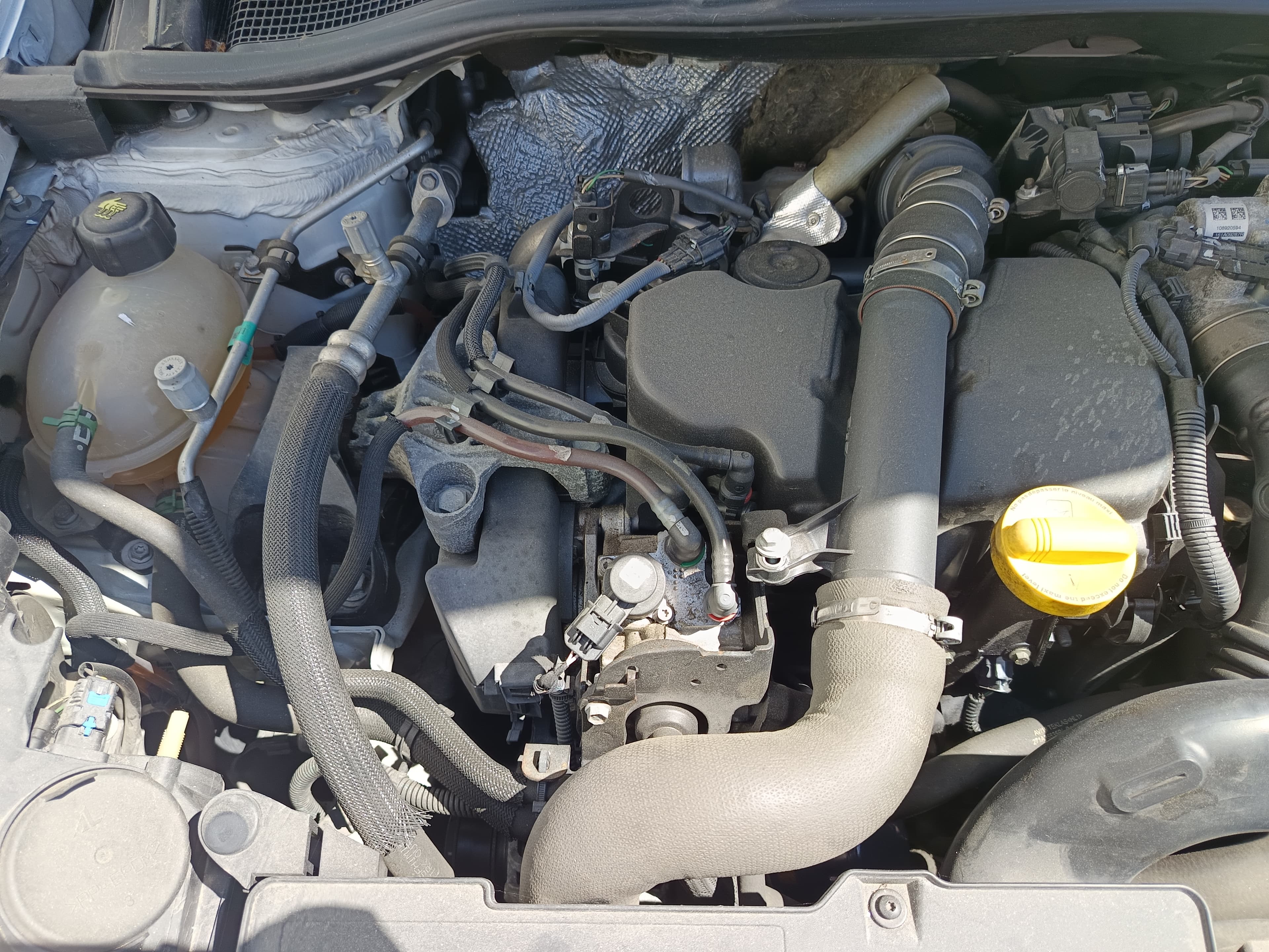 Renault Clio · Ano 2019 — image 12