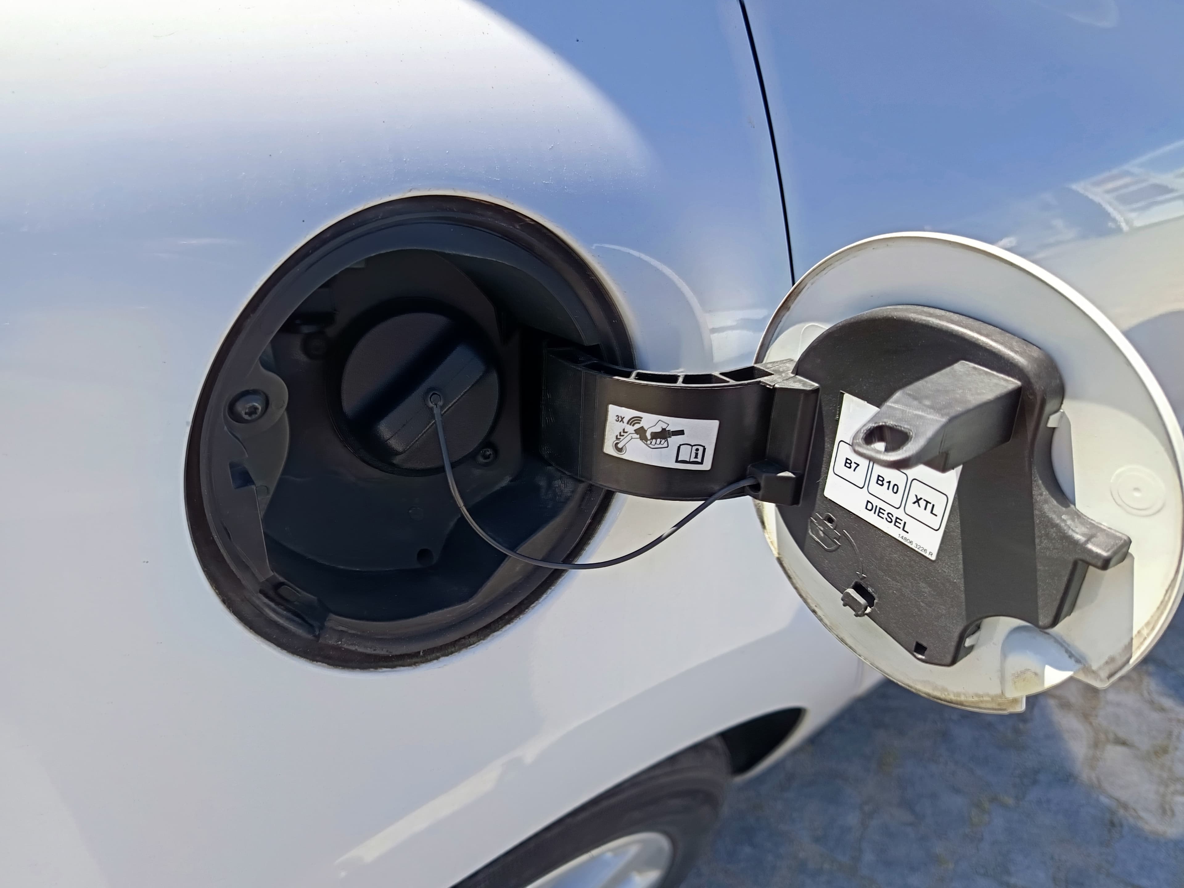Renault Clio · Ano 2019 — image 17