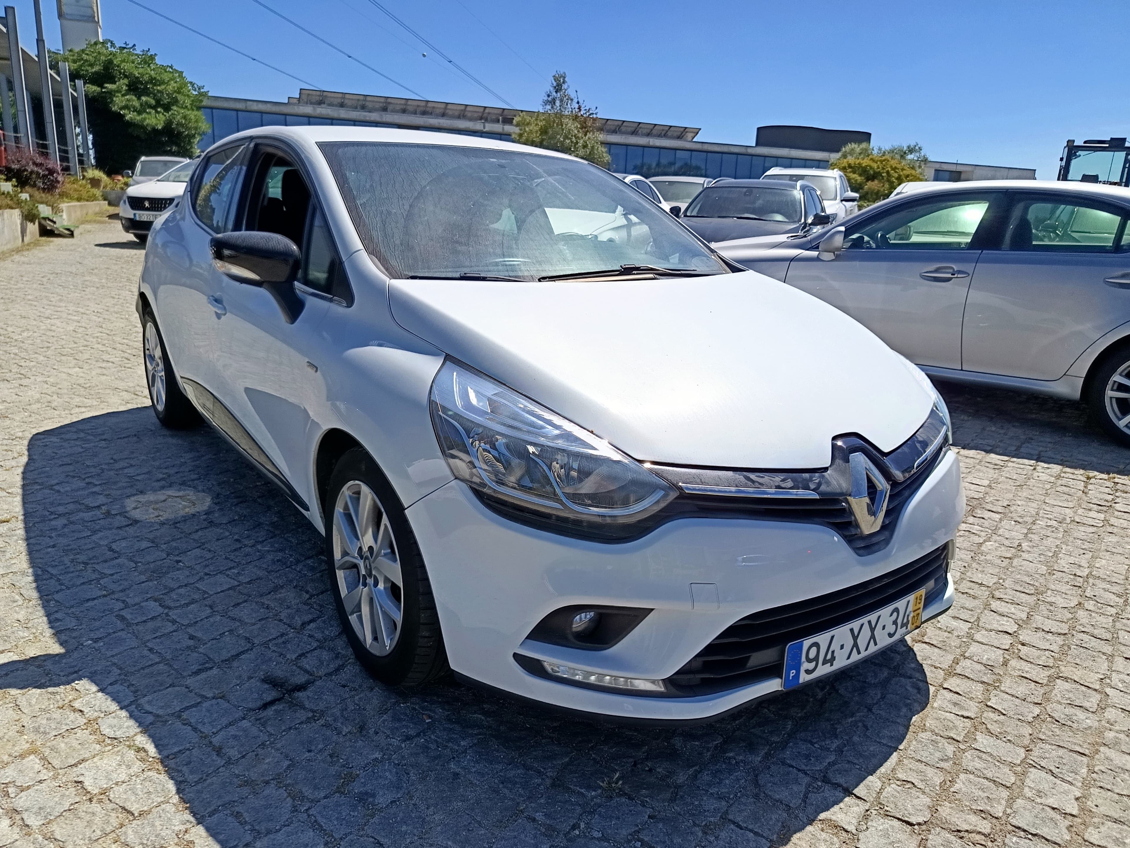 Renault Clio · Ano 2019 — image 3