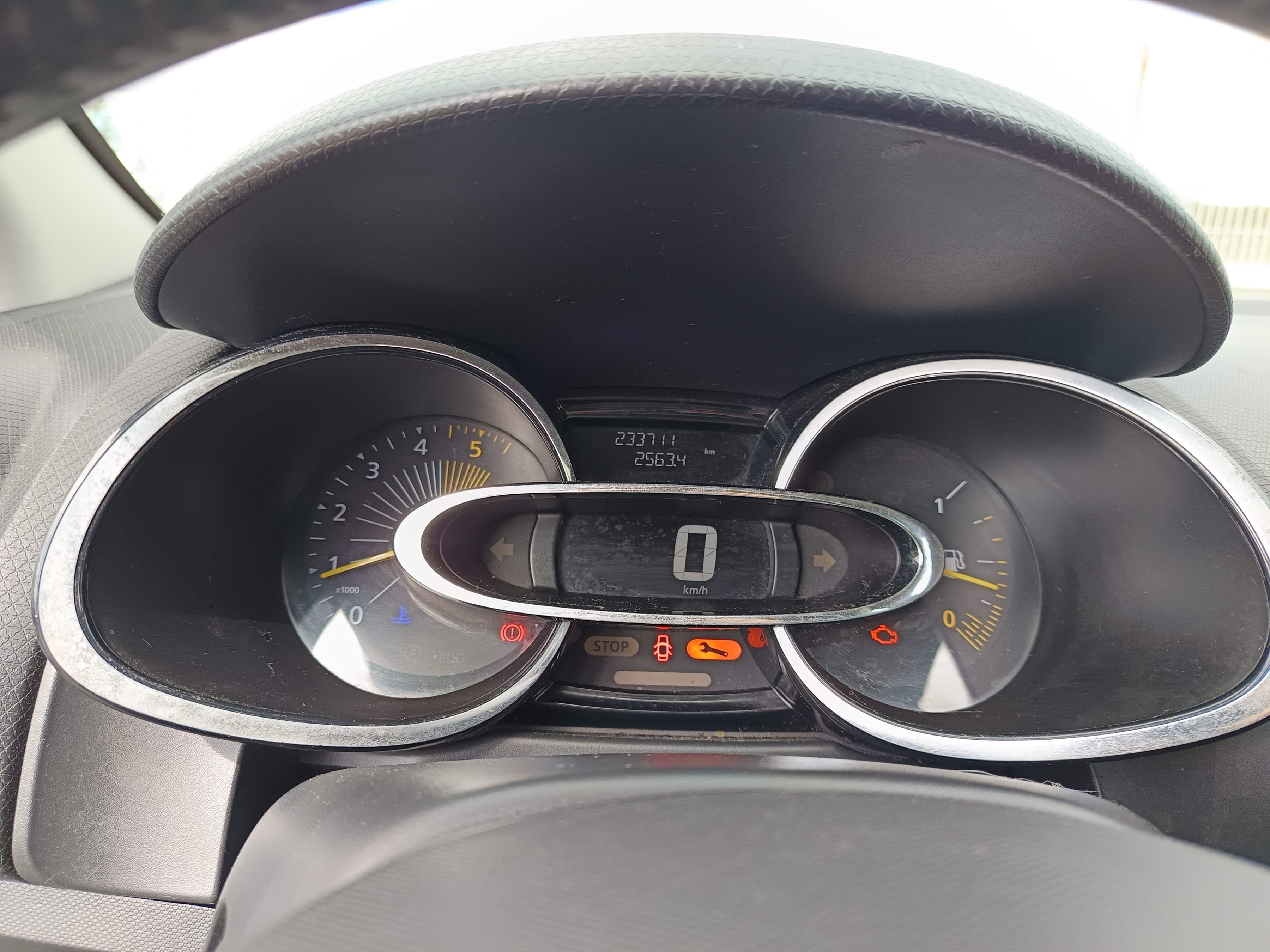 Renault Clio · Año 2013 — imagen 48