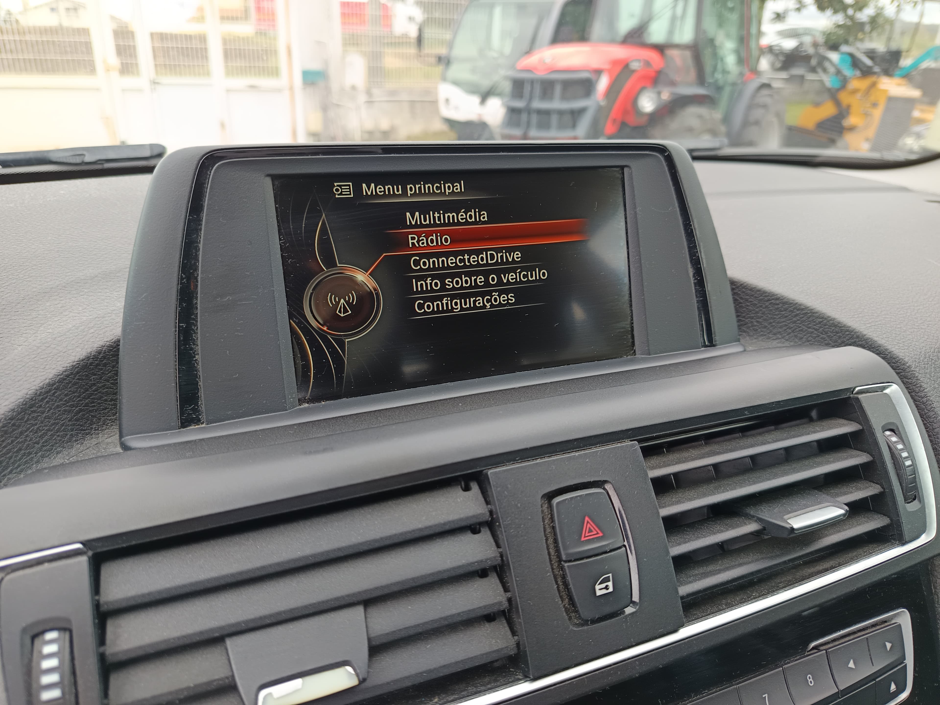 BMW 116d · Ano 2015 — imagen 31