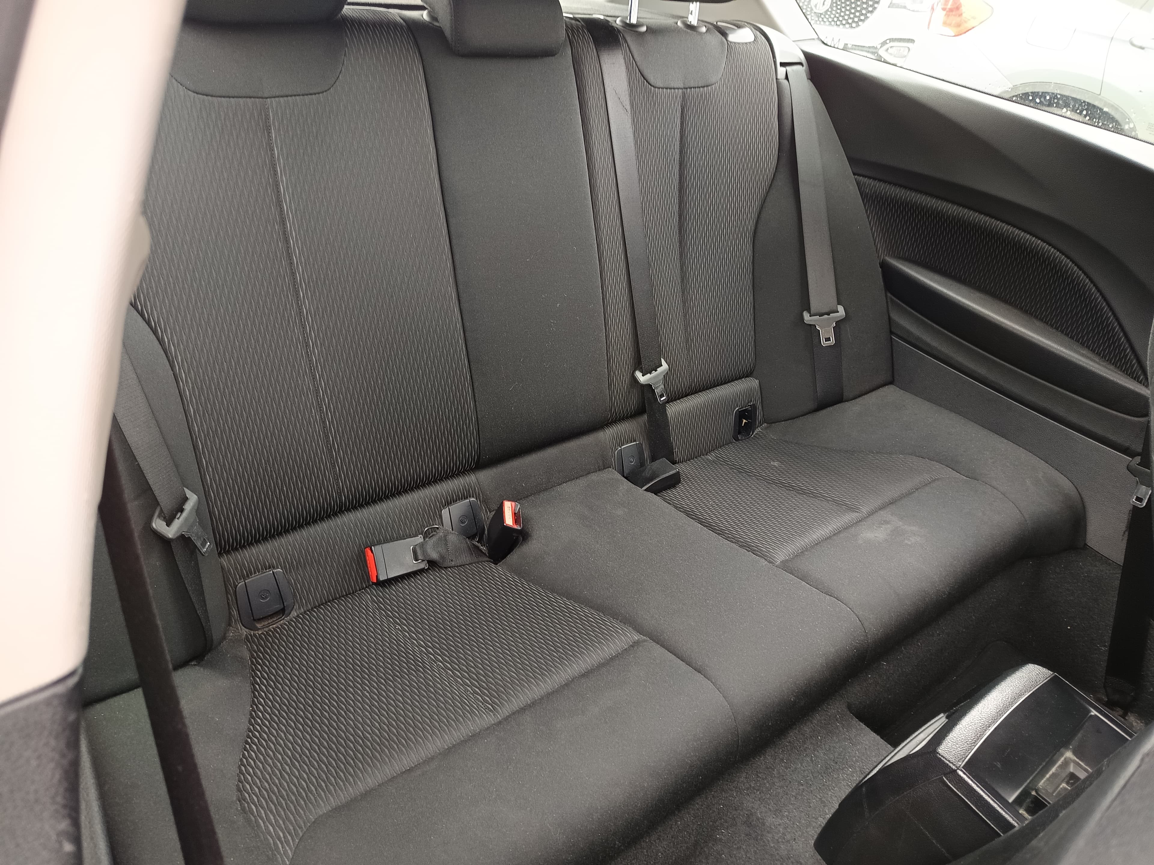 BMW 116d · Ano 2015 — imagen 23