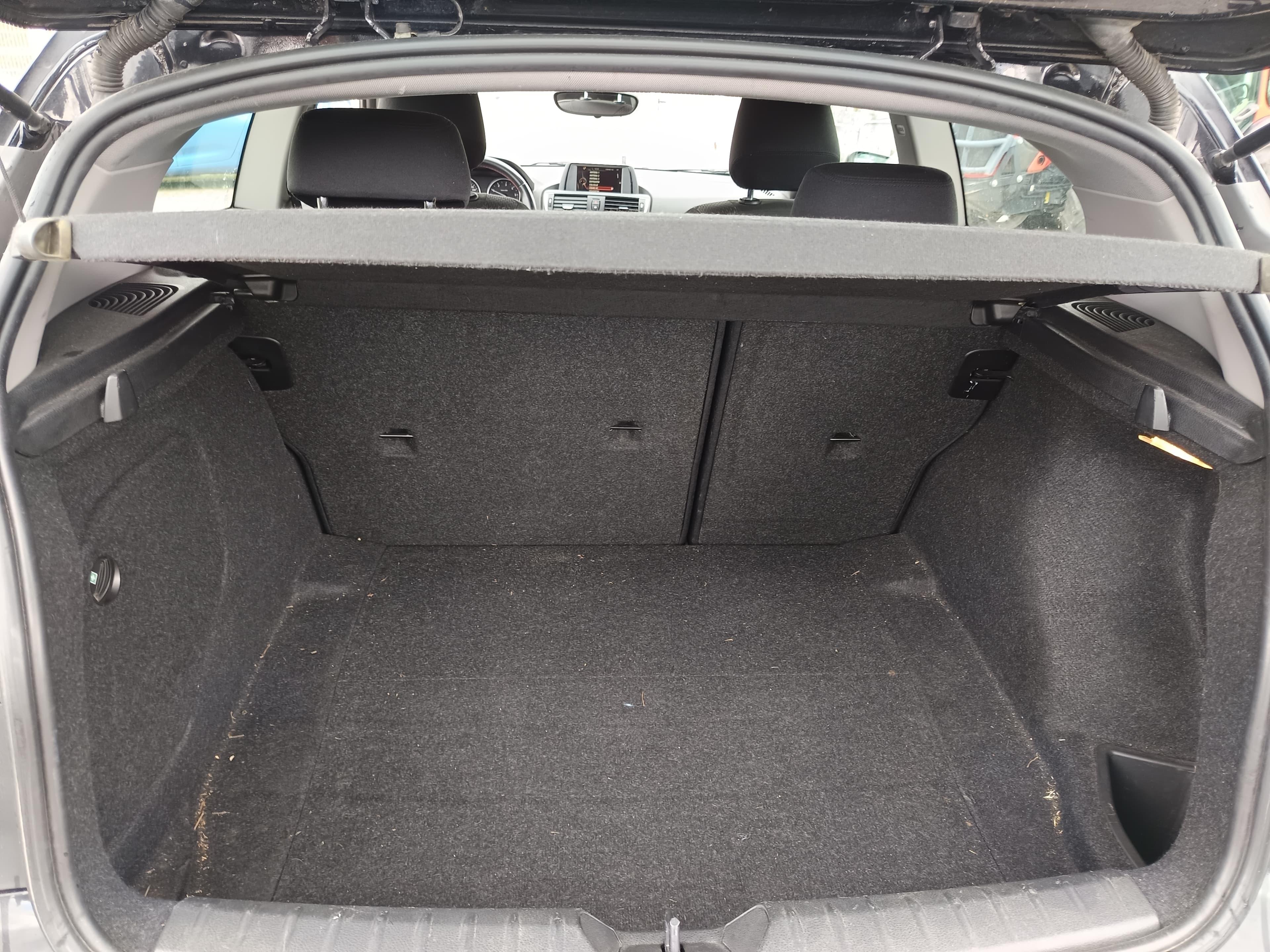 BMW 116d · Ano 2015 — imagen 18