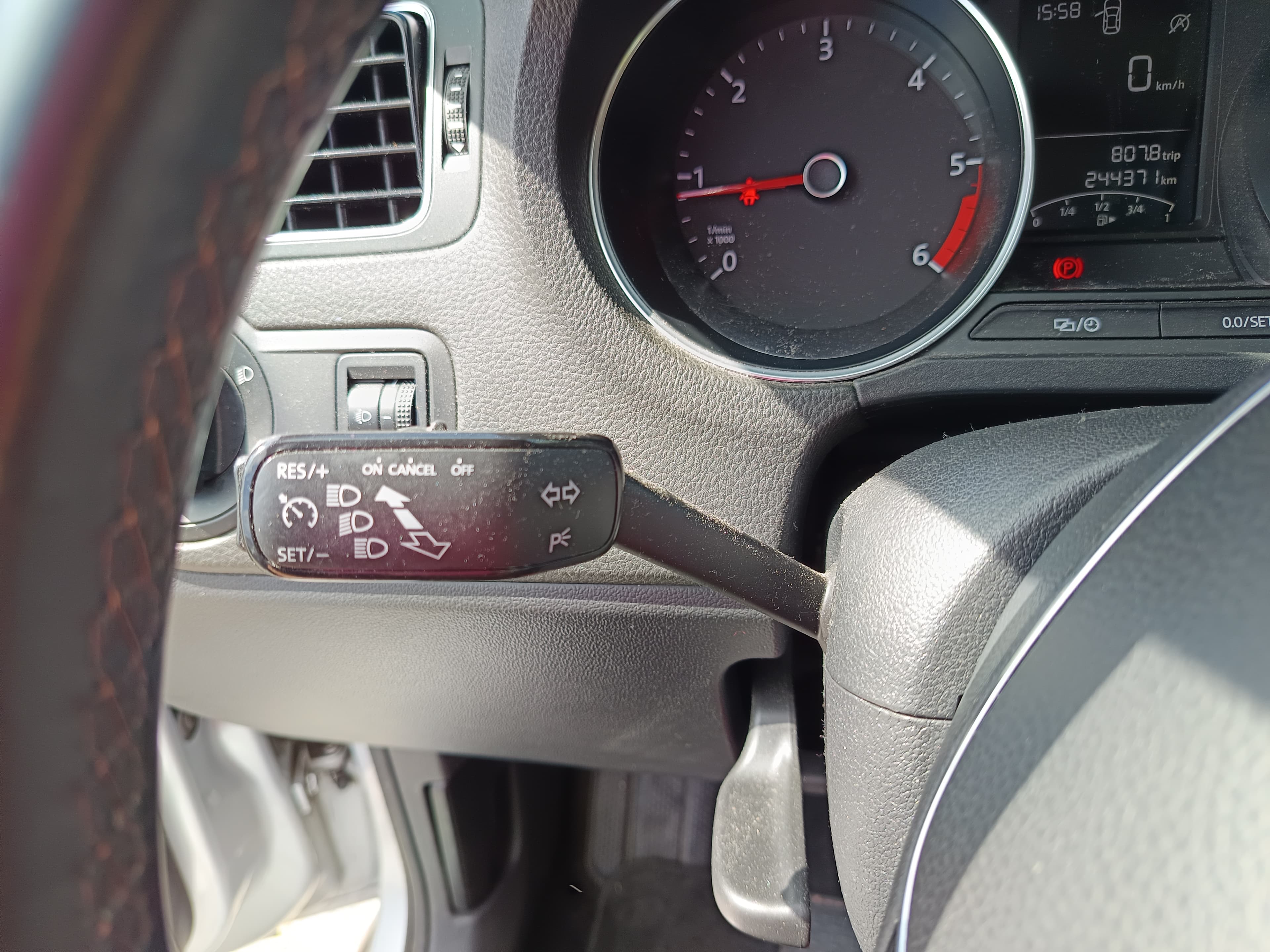Volkswagen Polo · Ano 2014 — image 41