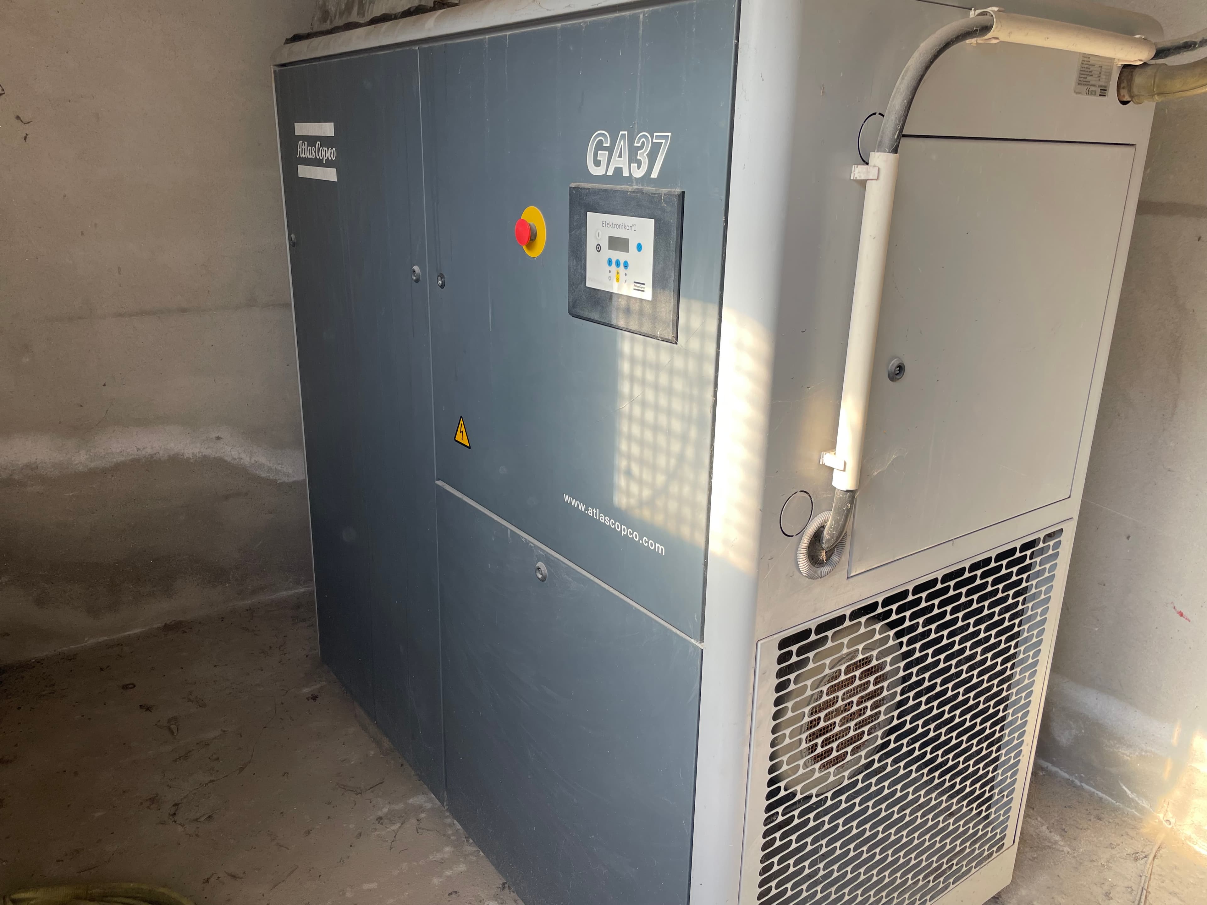Compressor Atlas Copco GA 37 — imagem 1