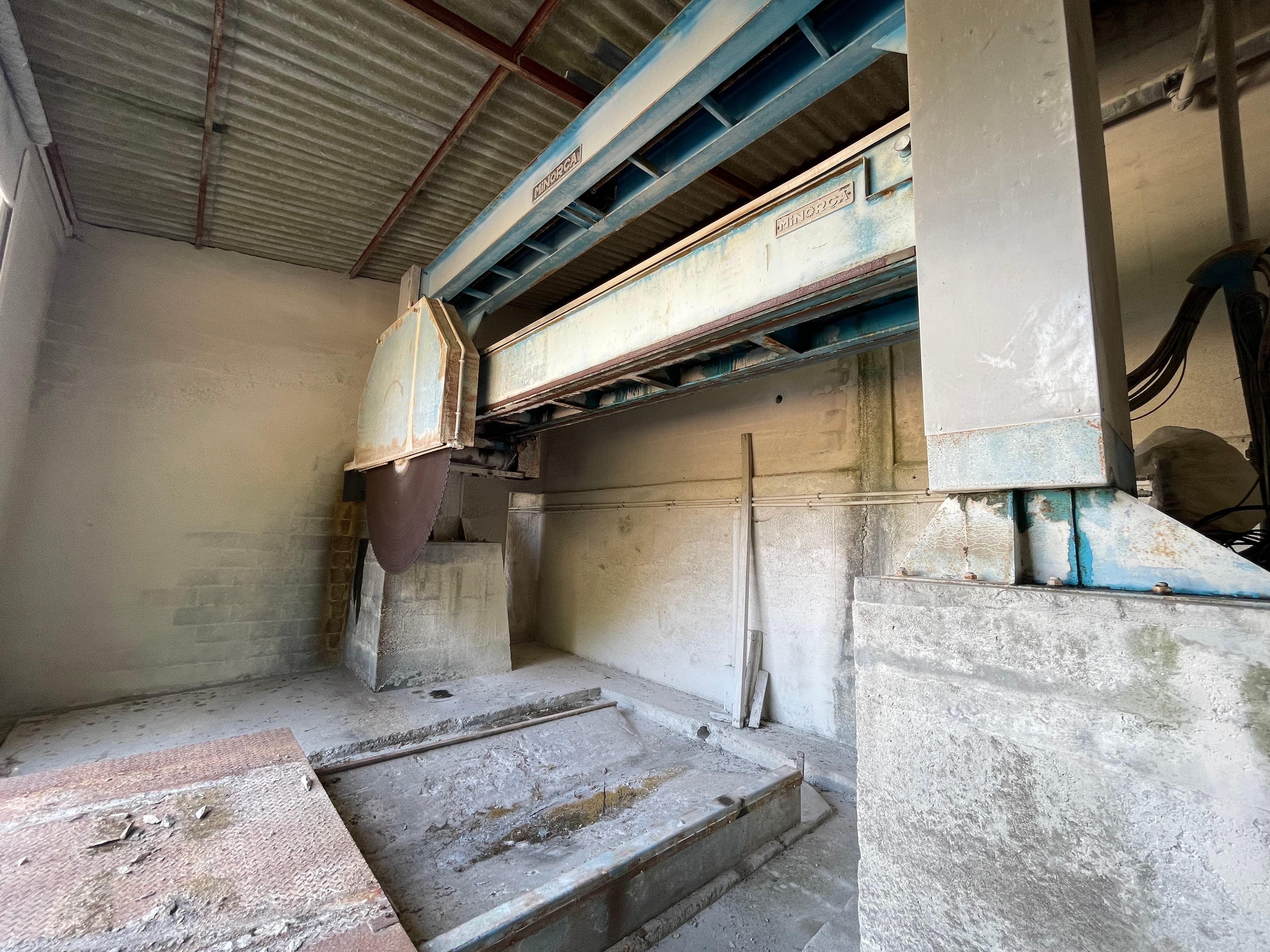 Máquina de Corte de Pedra Minorça — imagem 1