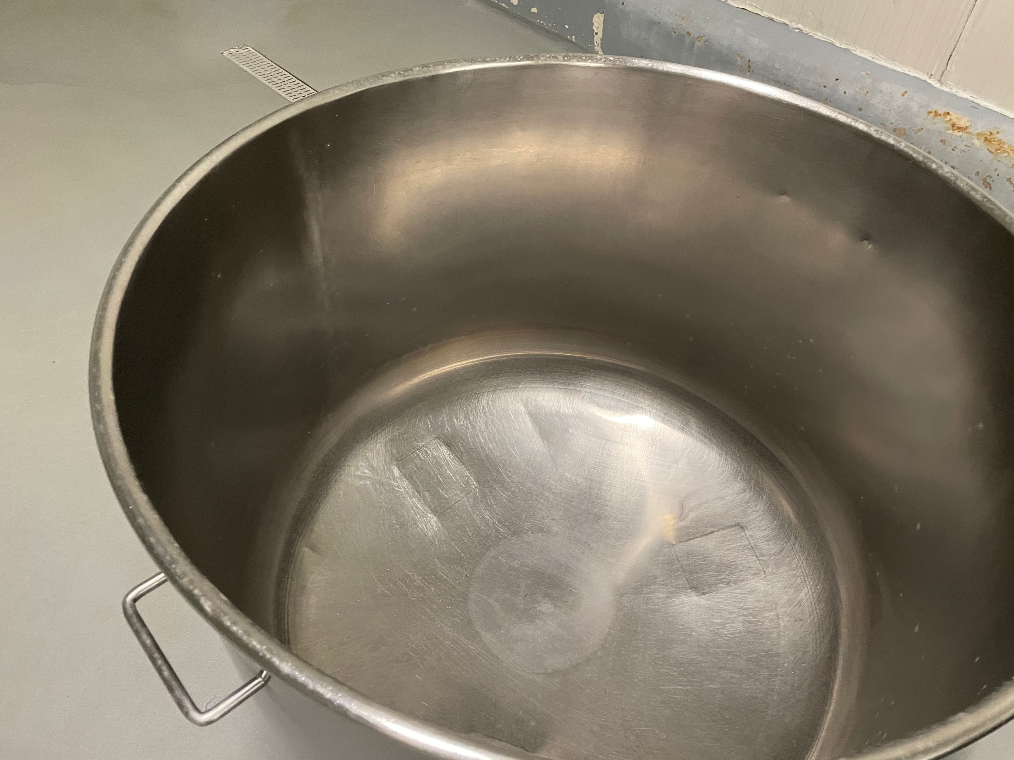 Tinas em Inox — image 9