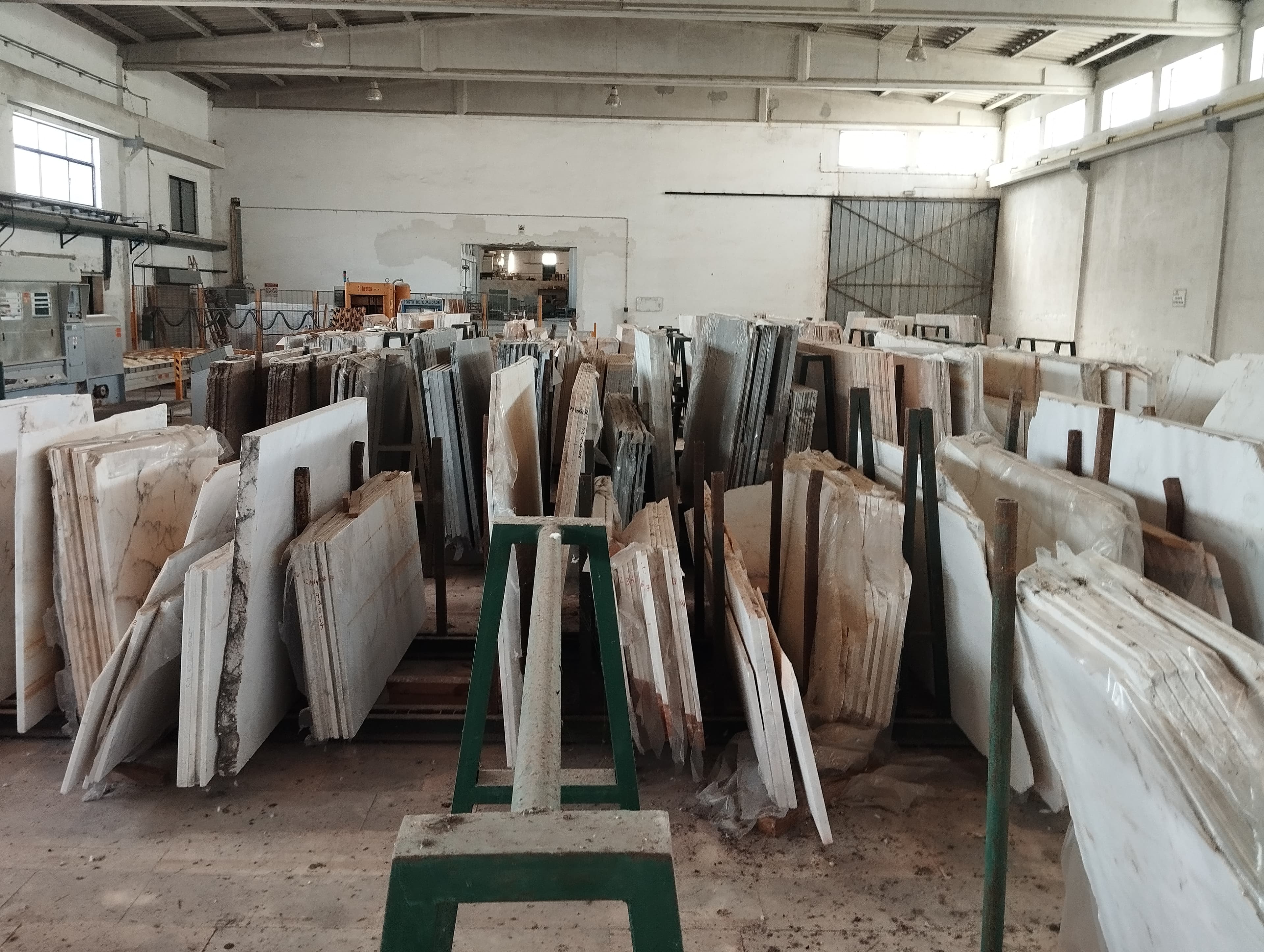 Equipamentos para a Produção de Mármore — imagem 54