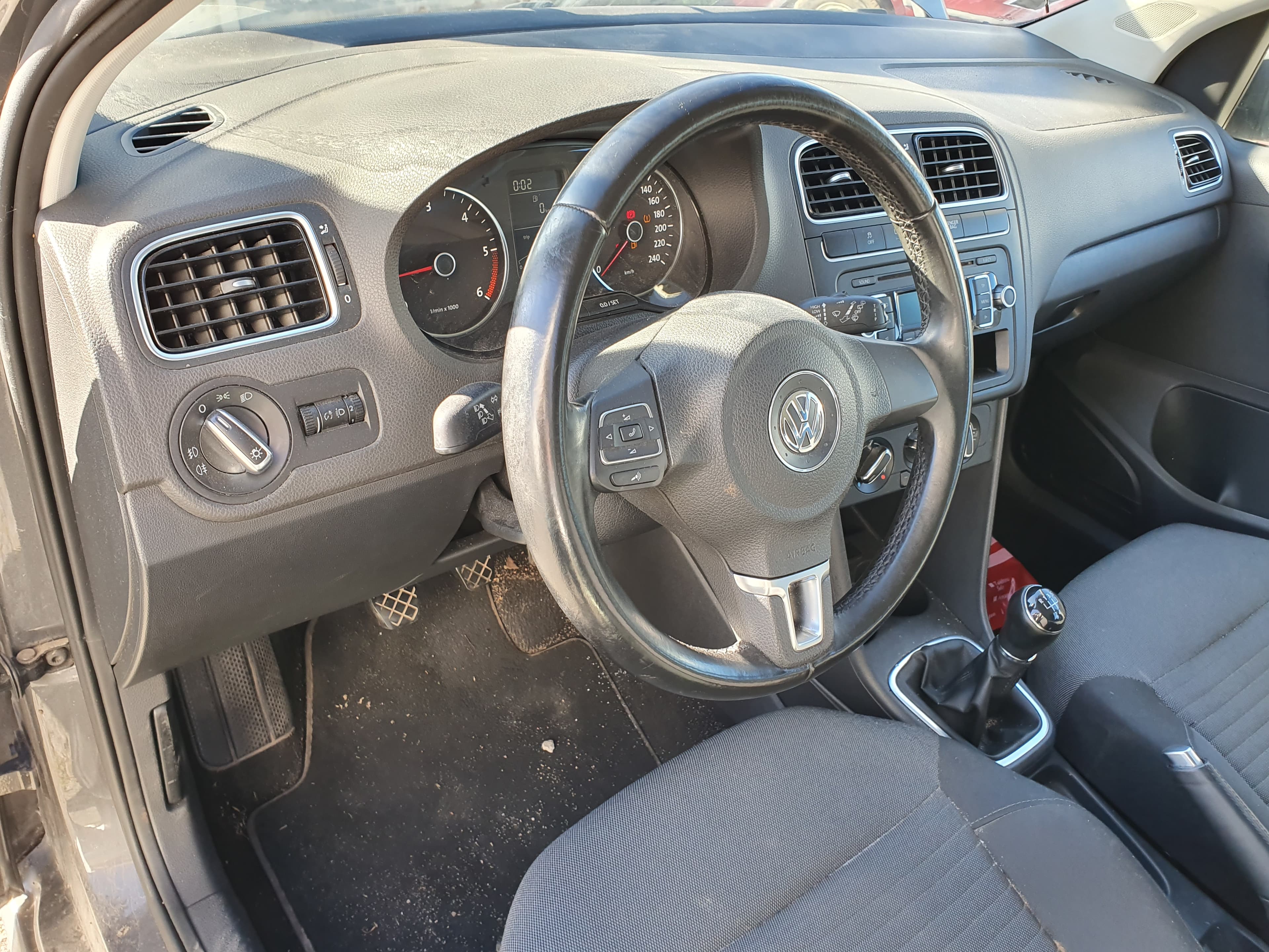 Volkswagen Polo · Ano 2013 — image 18