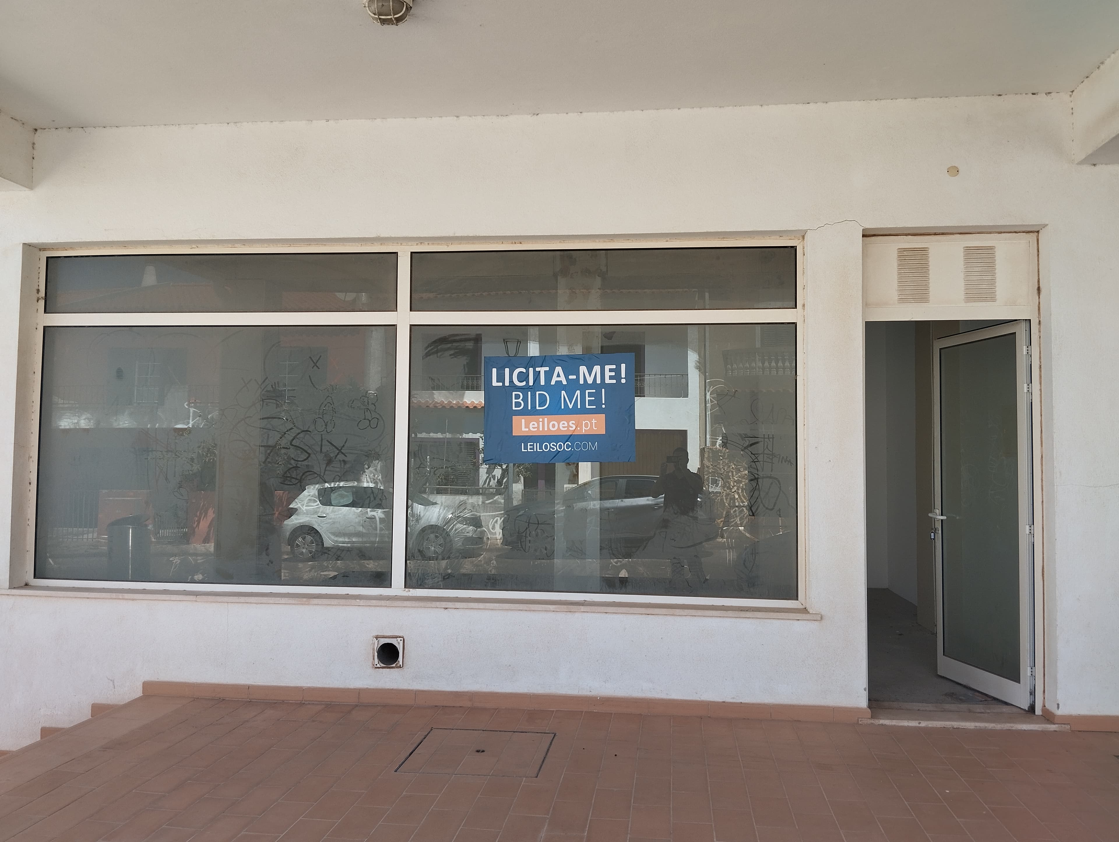 Direito de Superfície de Loja "UM" · Lagos — imagen 7