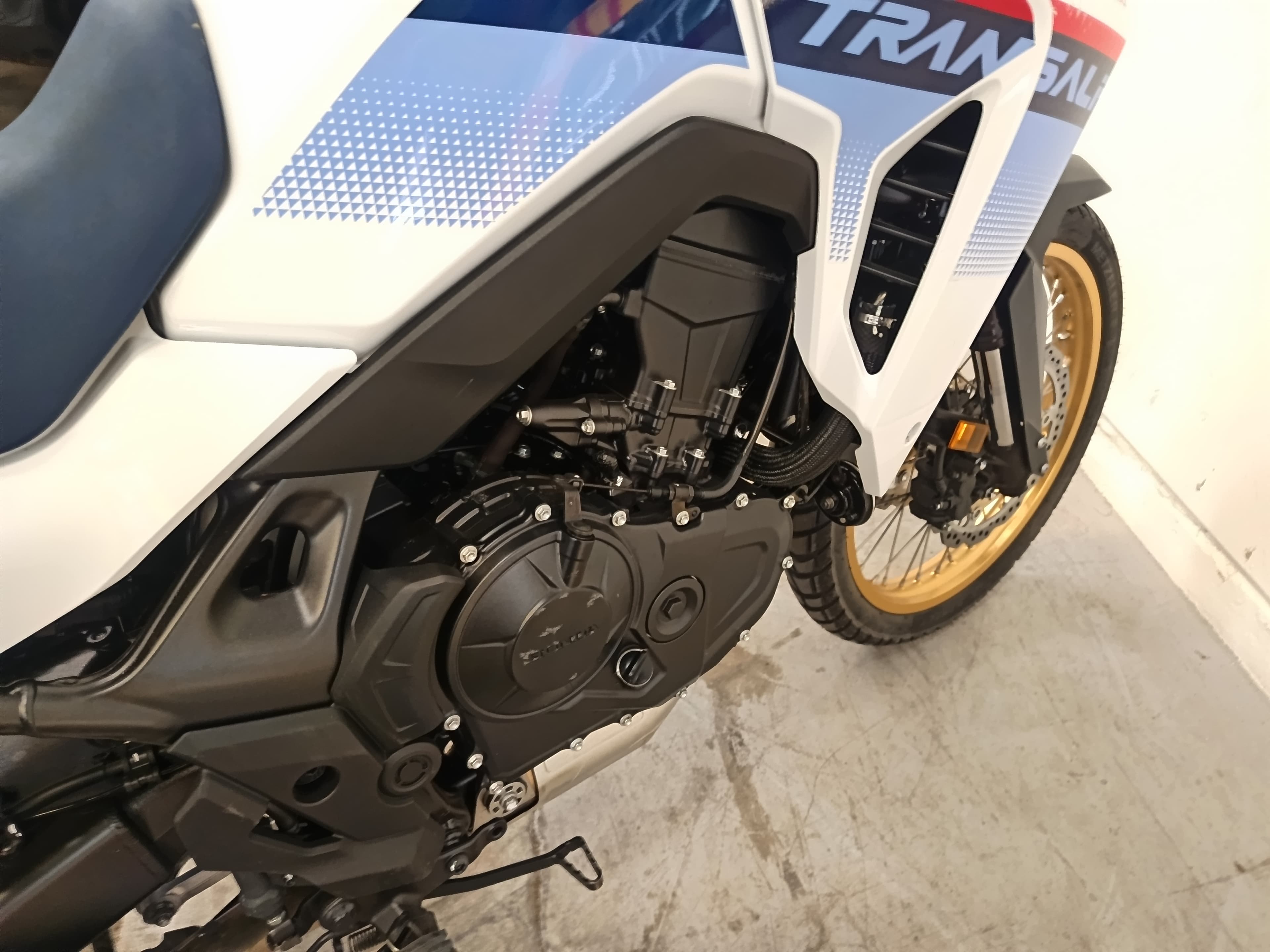 Honda XL 700 VA Transalp · Ano 2023 — imagen 6