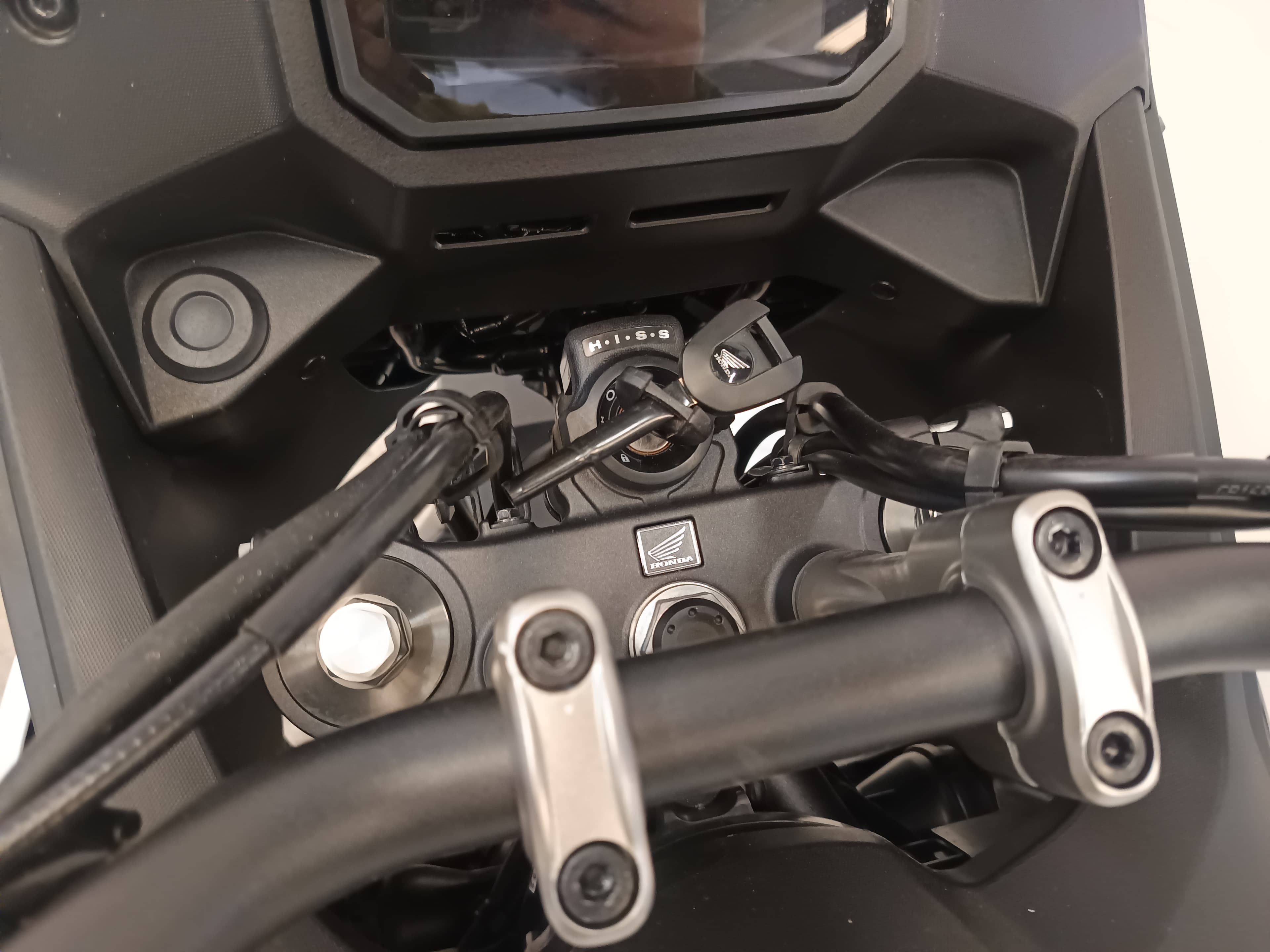 Honda XL 700 VA Transalp · Ano 2023 — imagen 12