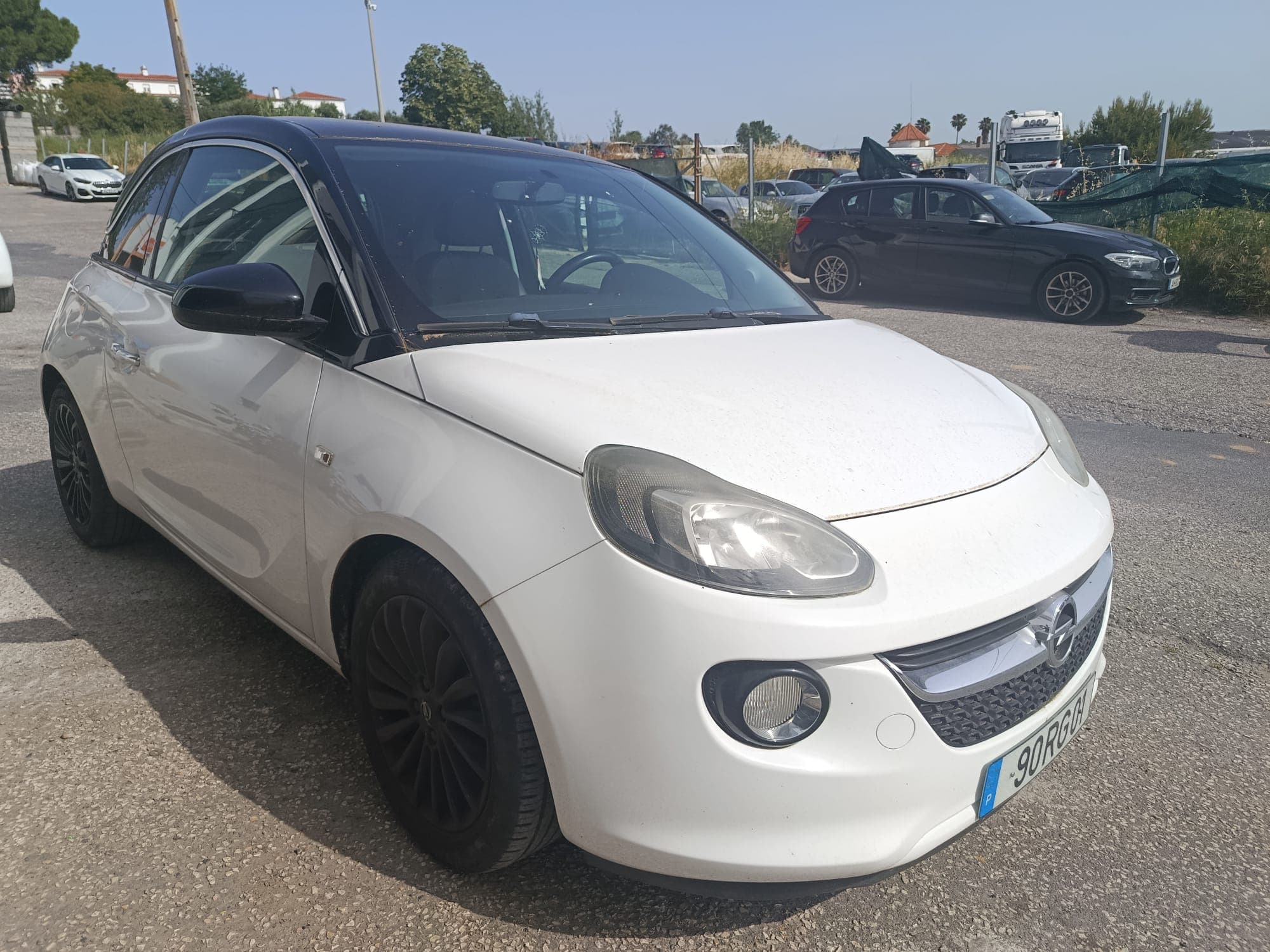 Opel Adam · Ano 2016 — image 2