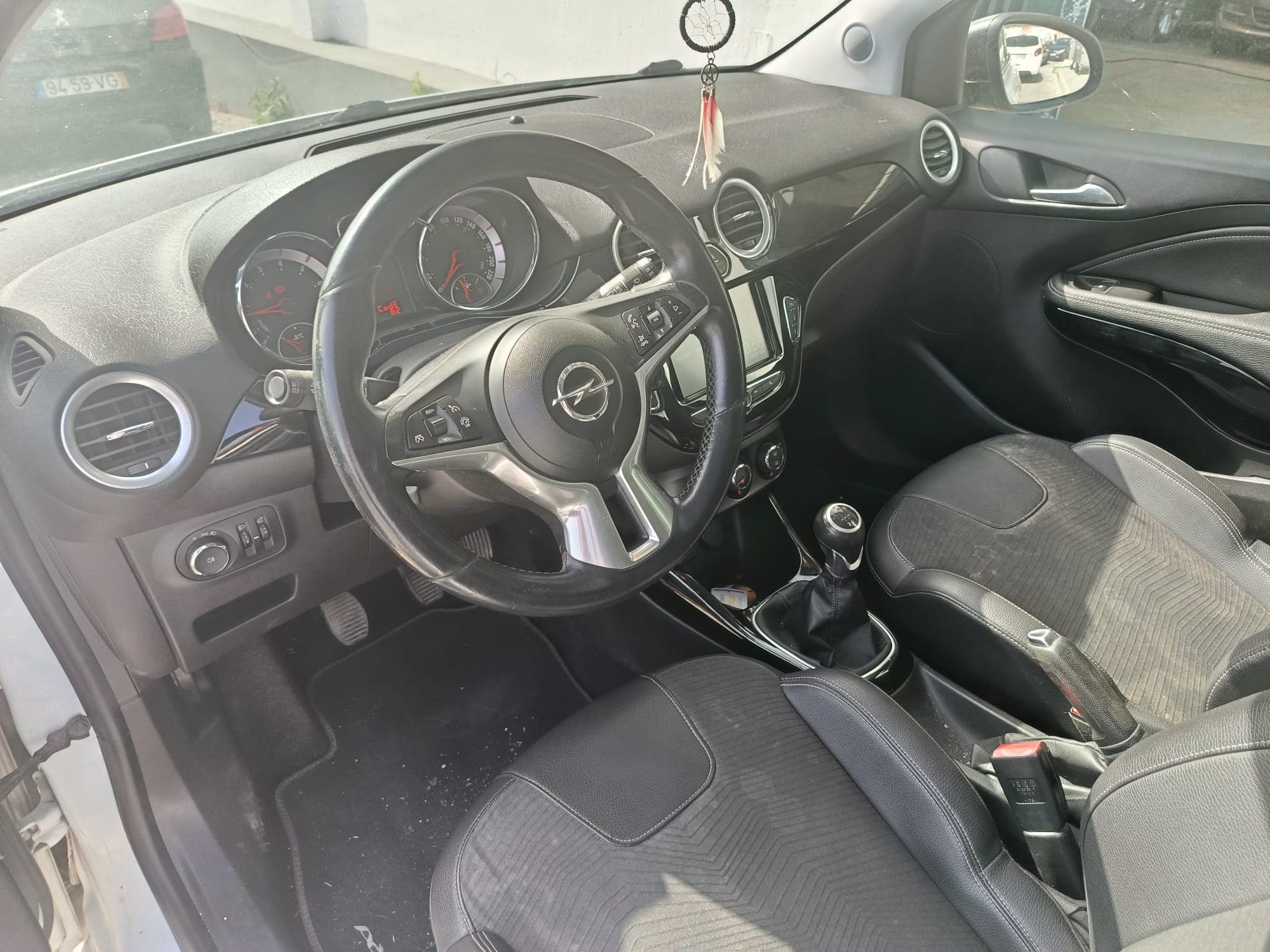 Opel Adam · Ano 2016 — image 14