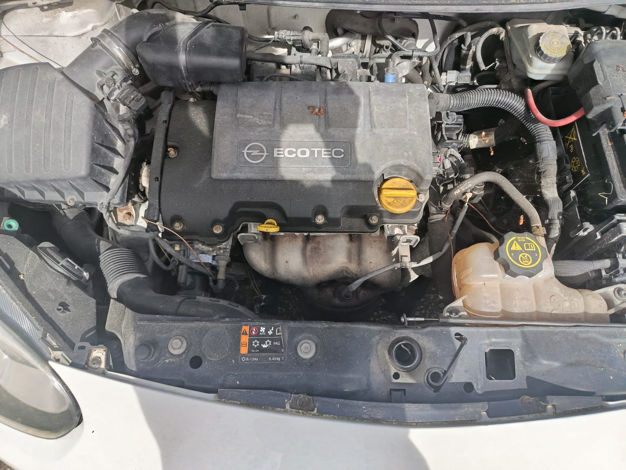 Opel Adam · Ano 2016 — image 11