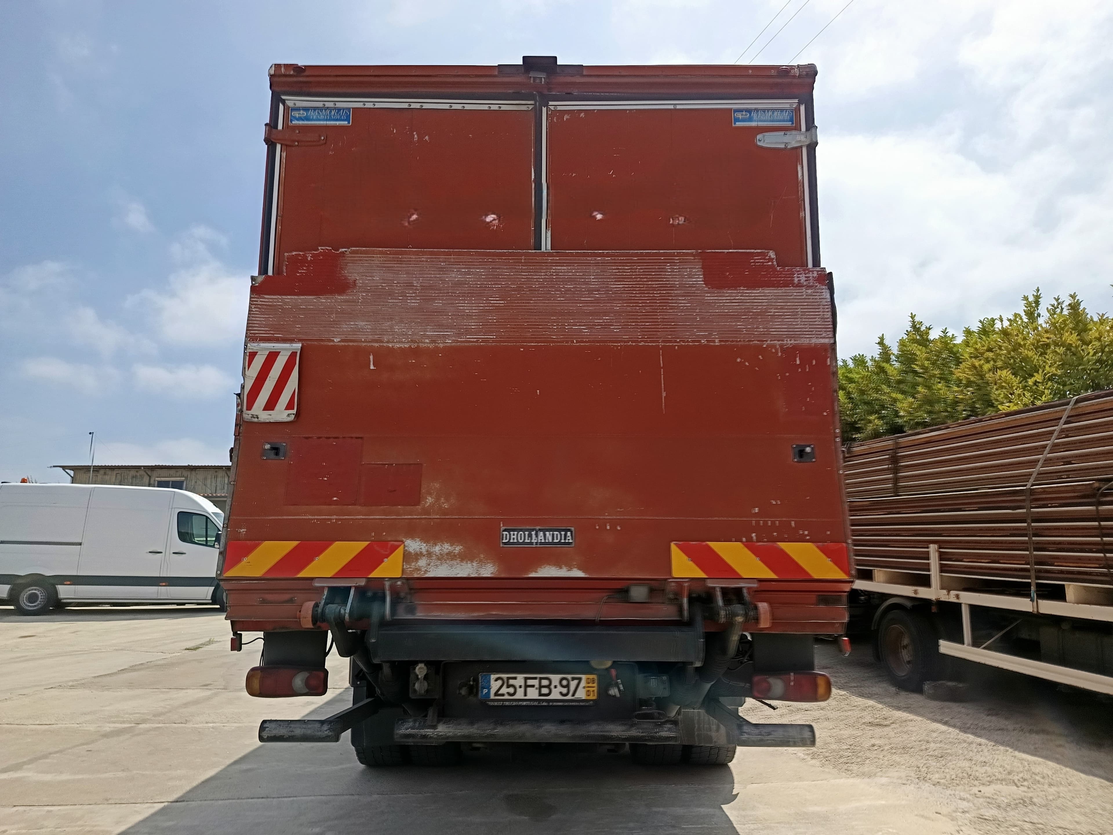 Renault Premium HD370 19Ton · Ano 2008 — image 5