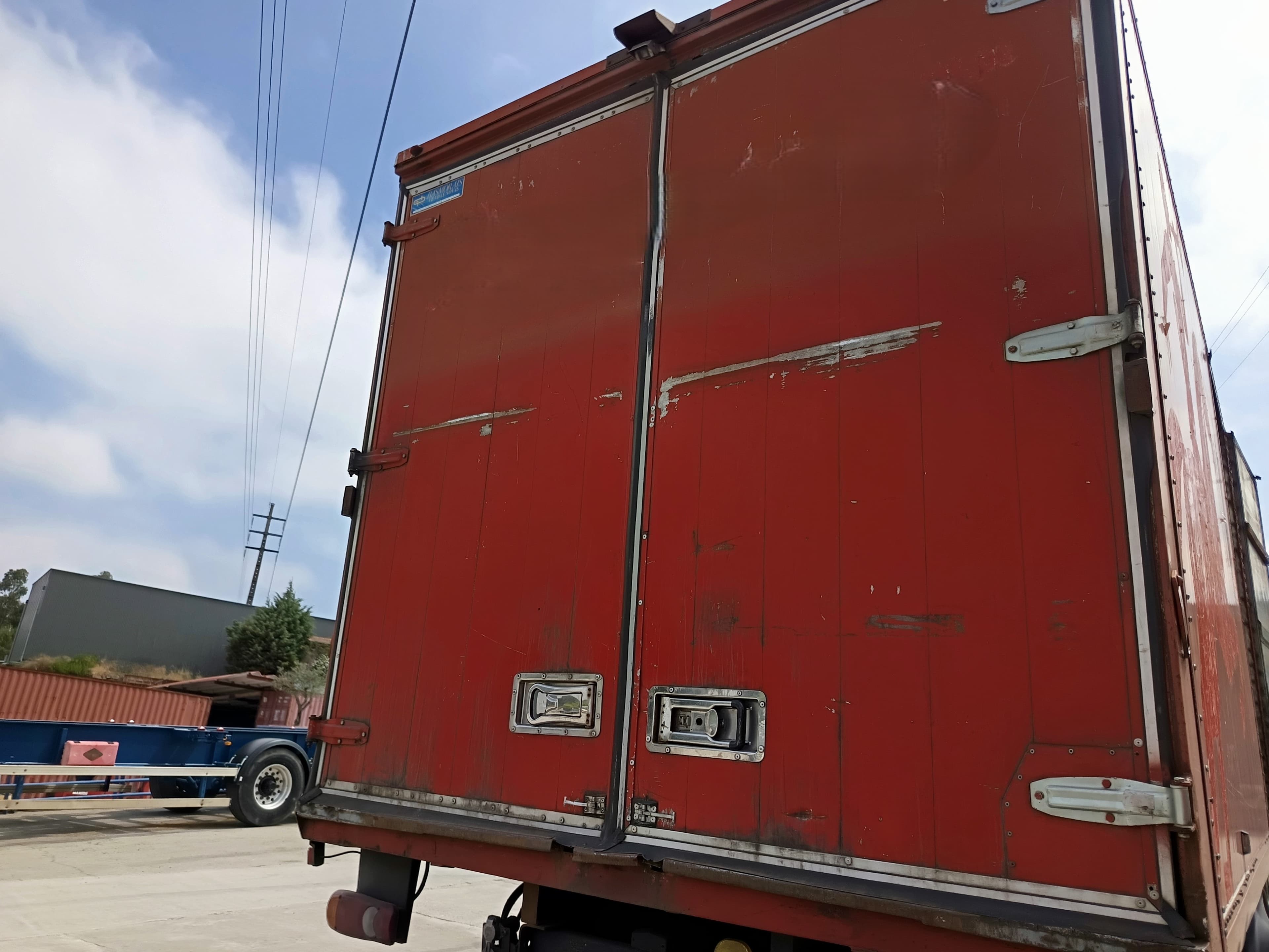 Renault Premium HD370 19Ton · Ano 2008 — image 34