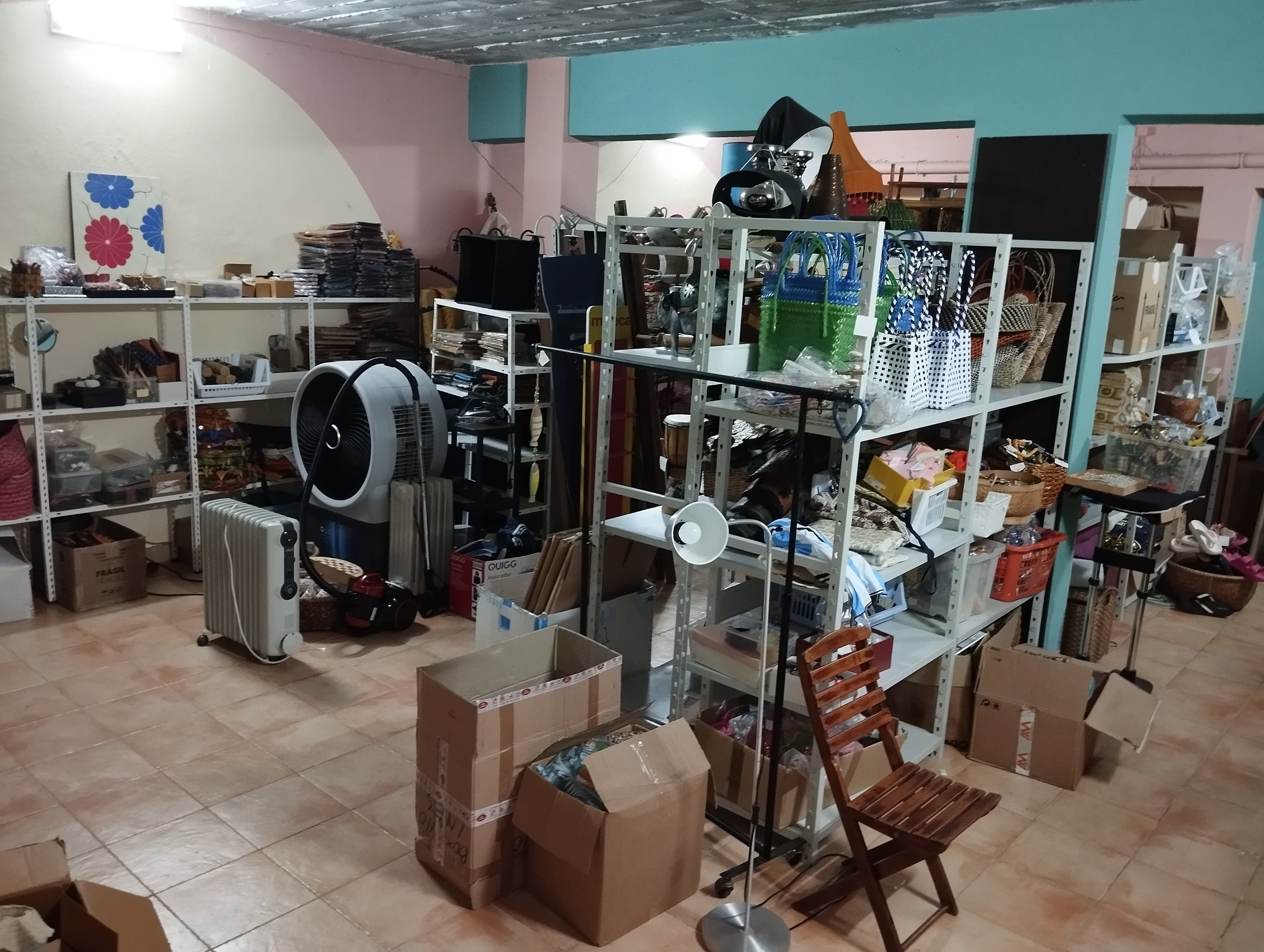Estabelecimento Comercial + Recheio · Olhos de Água, Albufeira — imagem 23