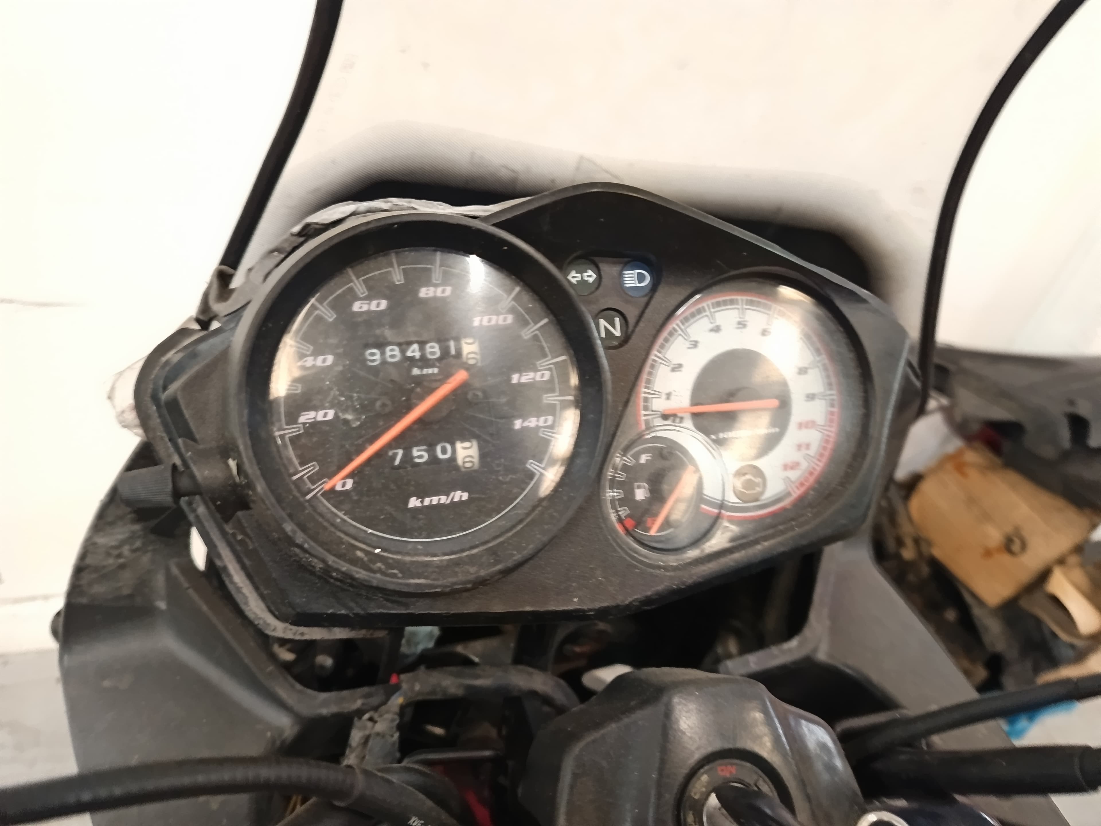 Honda CBF 125 · Año 2014 — imagen 12