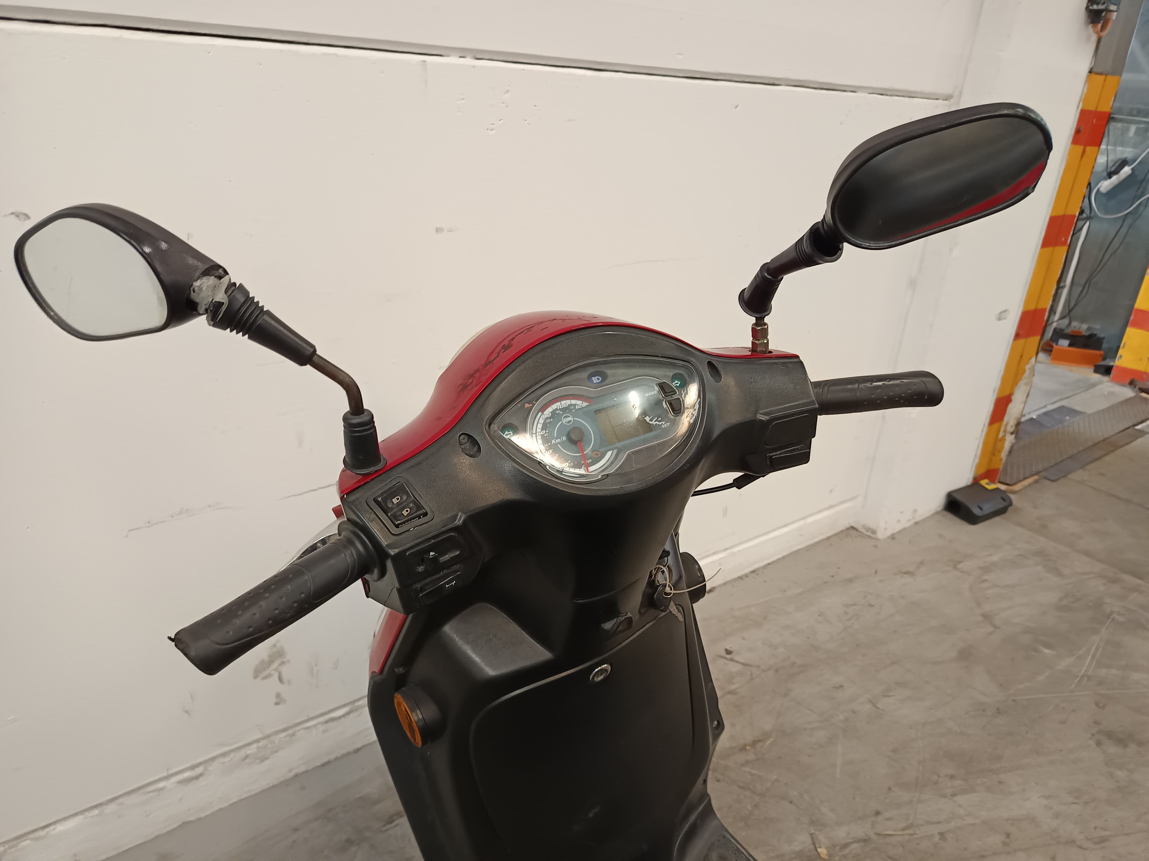 SYM Symphony Cargo · Ano 2018 — imagen 9