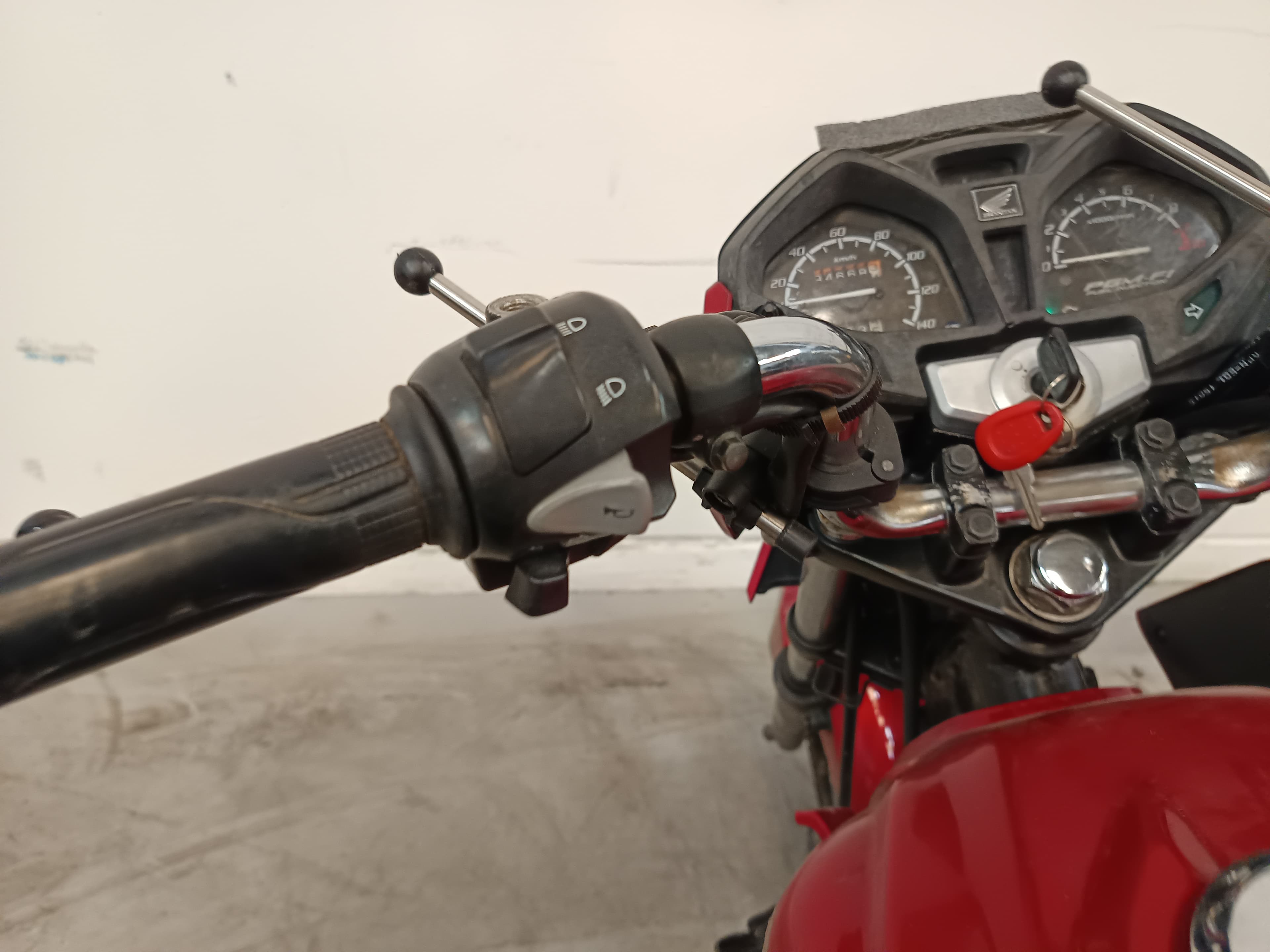 Honda CBF 125 · Ano 2015 — imagem 11