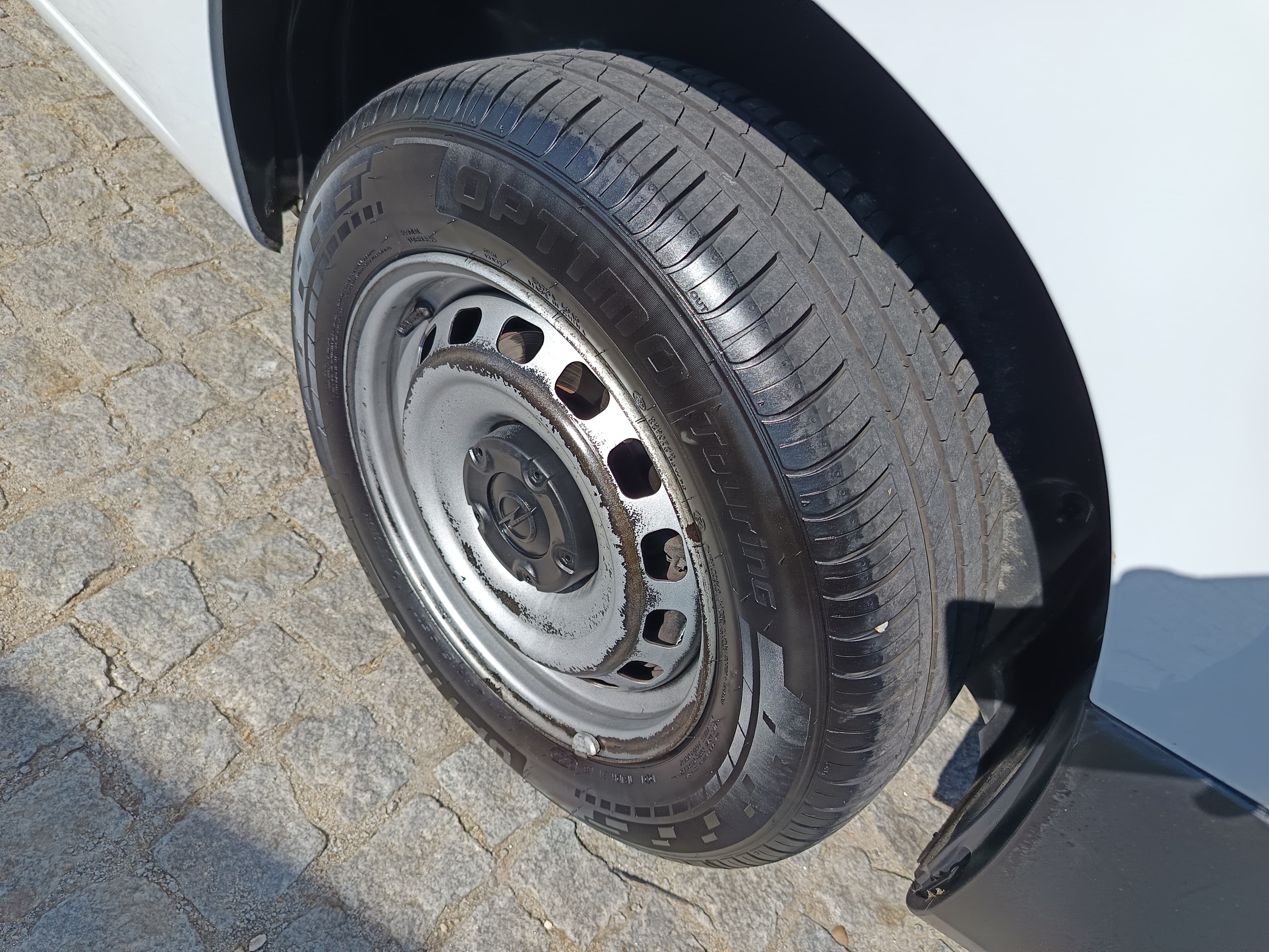 Opel Combo 1.5D · Ano 2023 — image 12
