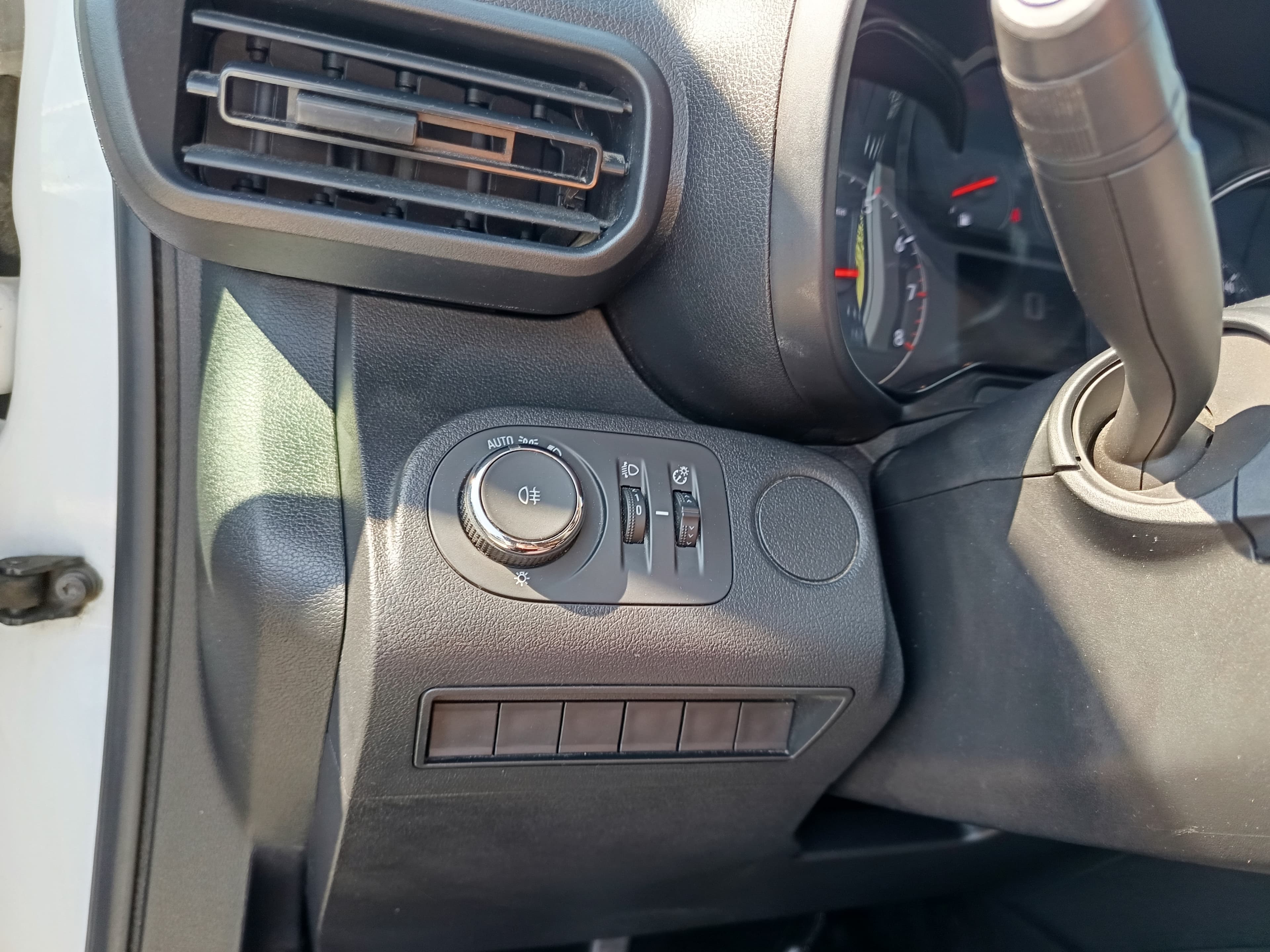 Opel Combo 1.5D · Ano 2023 — image 37