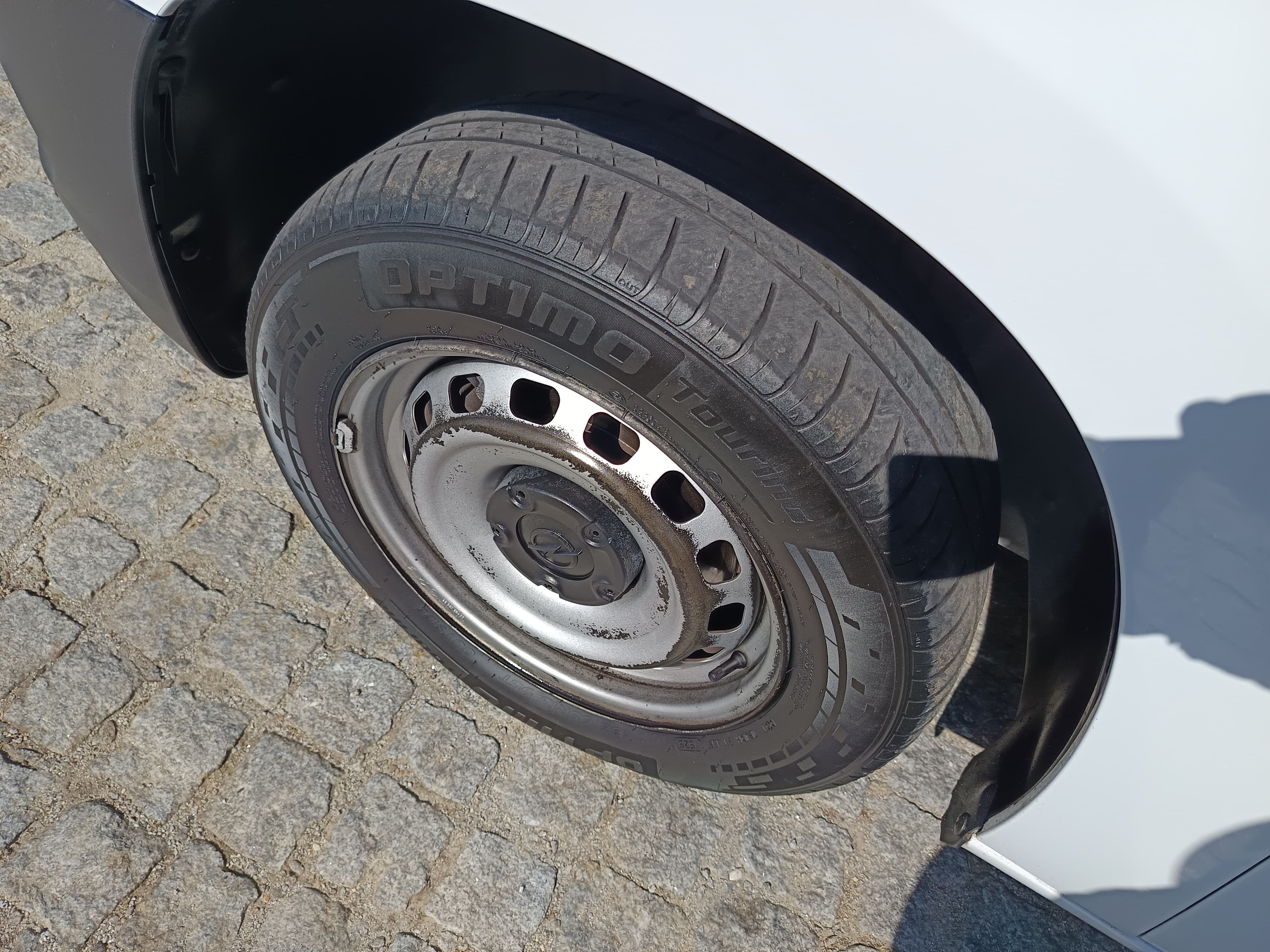 Opel Combo 1.5D · Ano 2023 — image 14