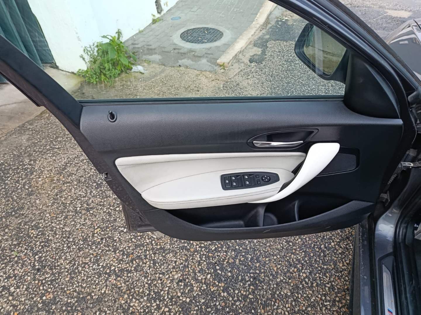 BMW 120D · Ano 2011 — imagem 17