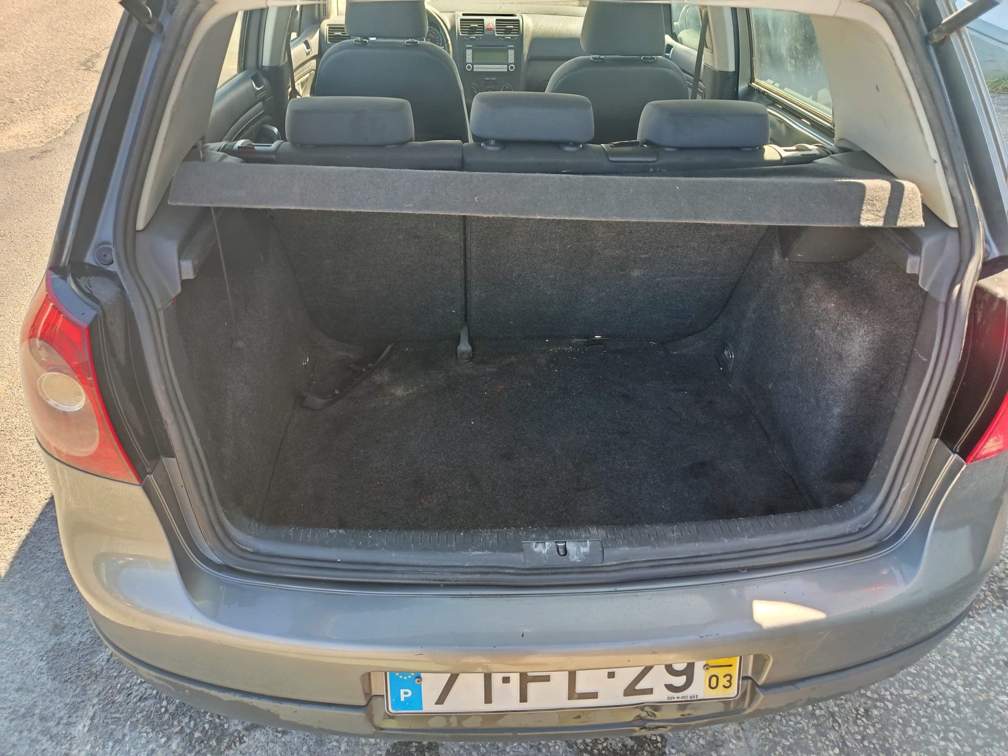 Volkswagen Golf · Année 2008 — image 28