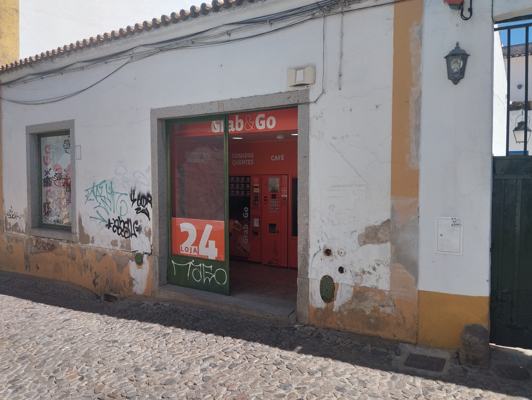 Proporção de 1/4 de Loja · Évora — imagem 1
