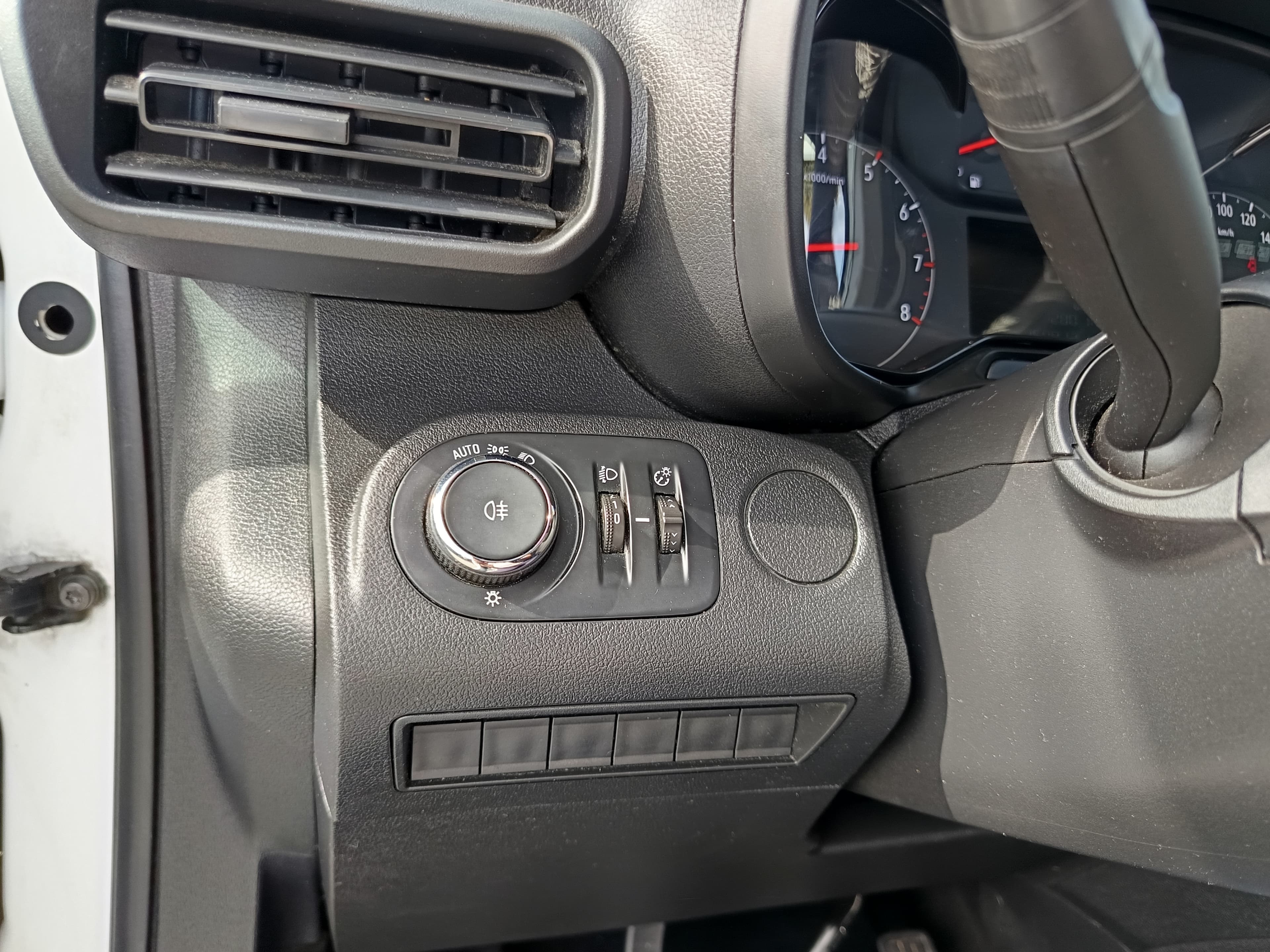 Opel Combo 1.5 D · Ano 2022 — imagem 40