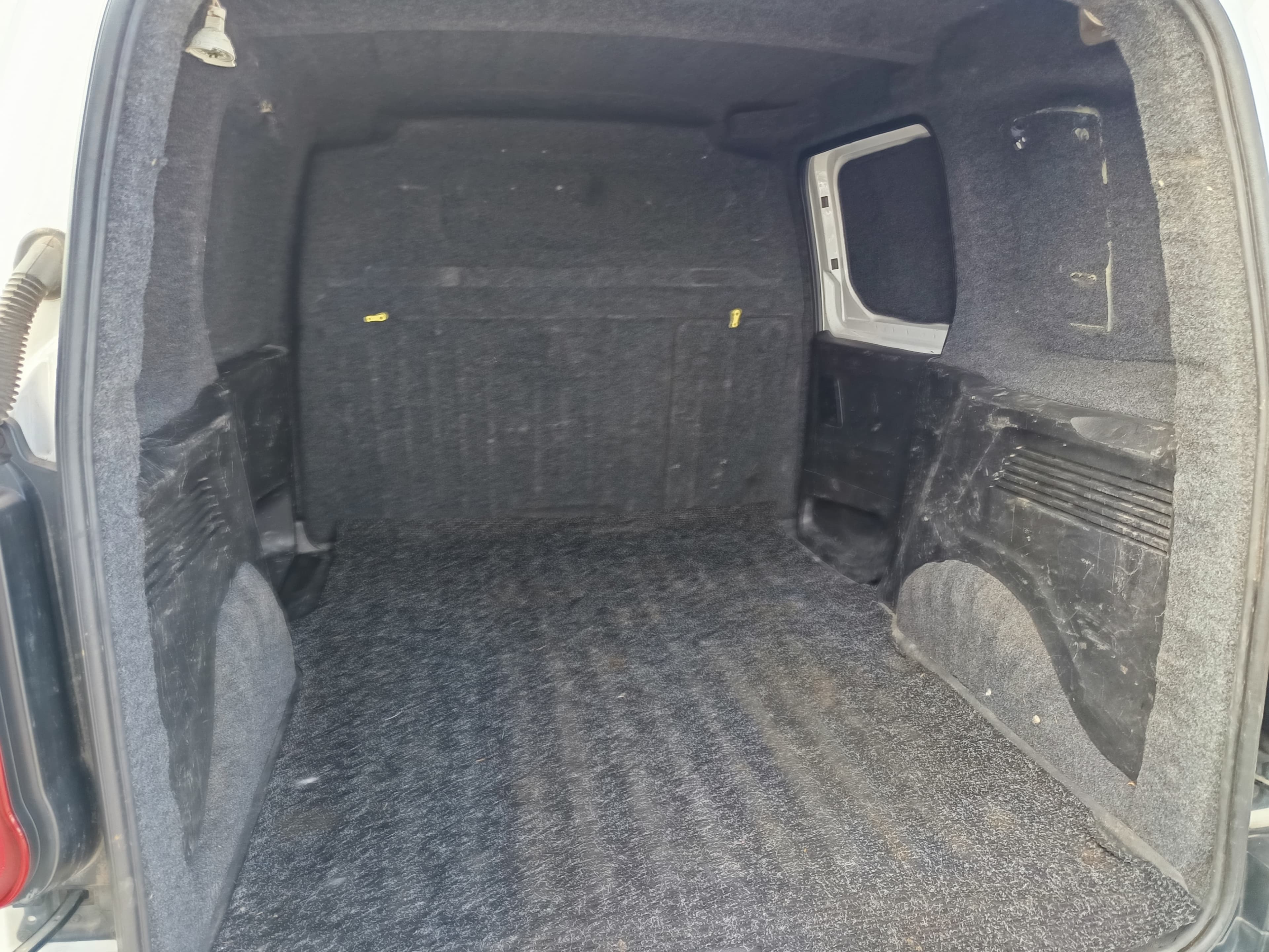 Opel Combo 1.5 D · Ano 2022 — imagem 21