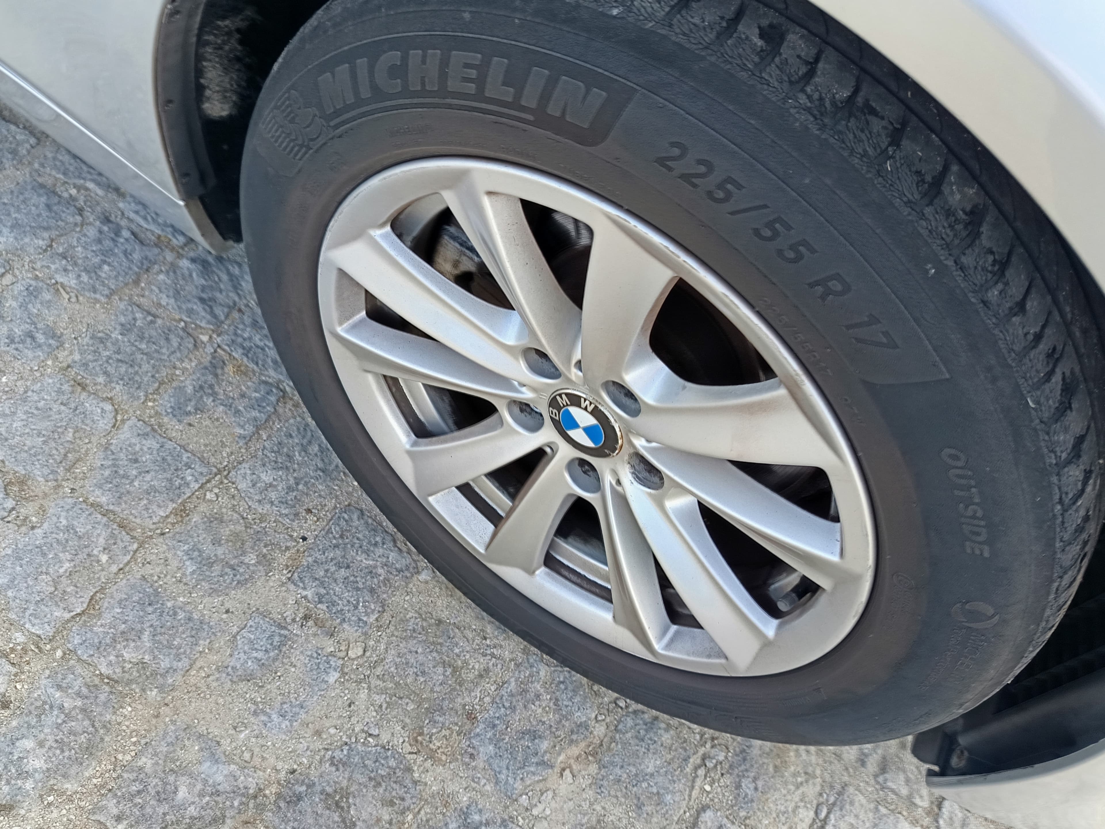 BMW 520d · Ano 2012 — imagem 11